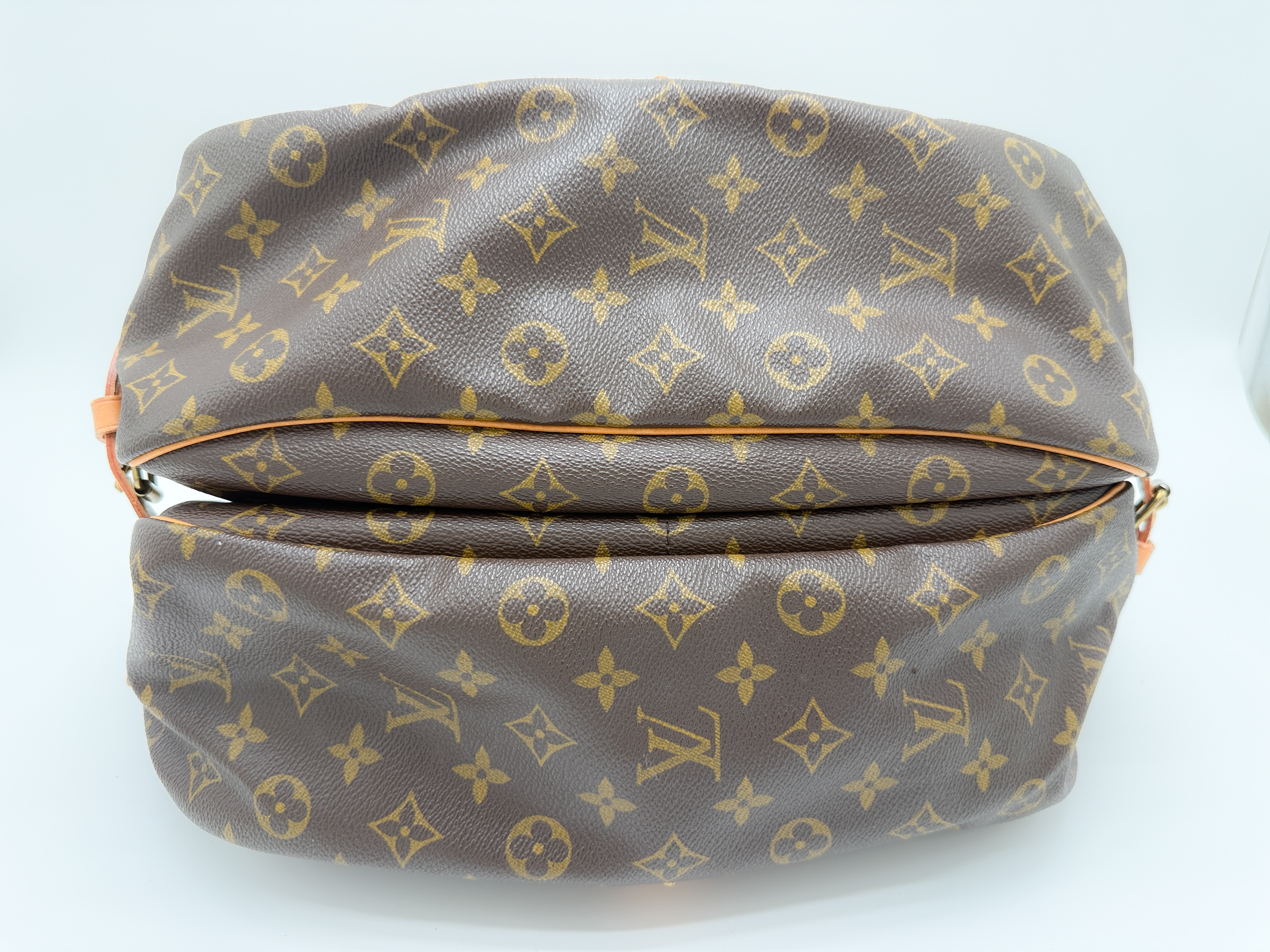 Monogram M42254 Saumur 35 AR0961 Shoulder Bag — view 8