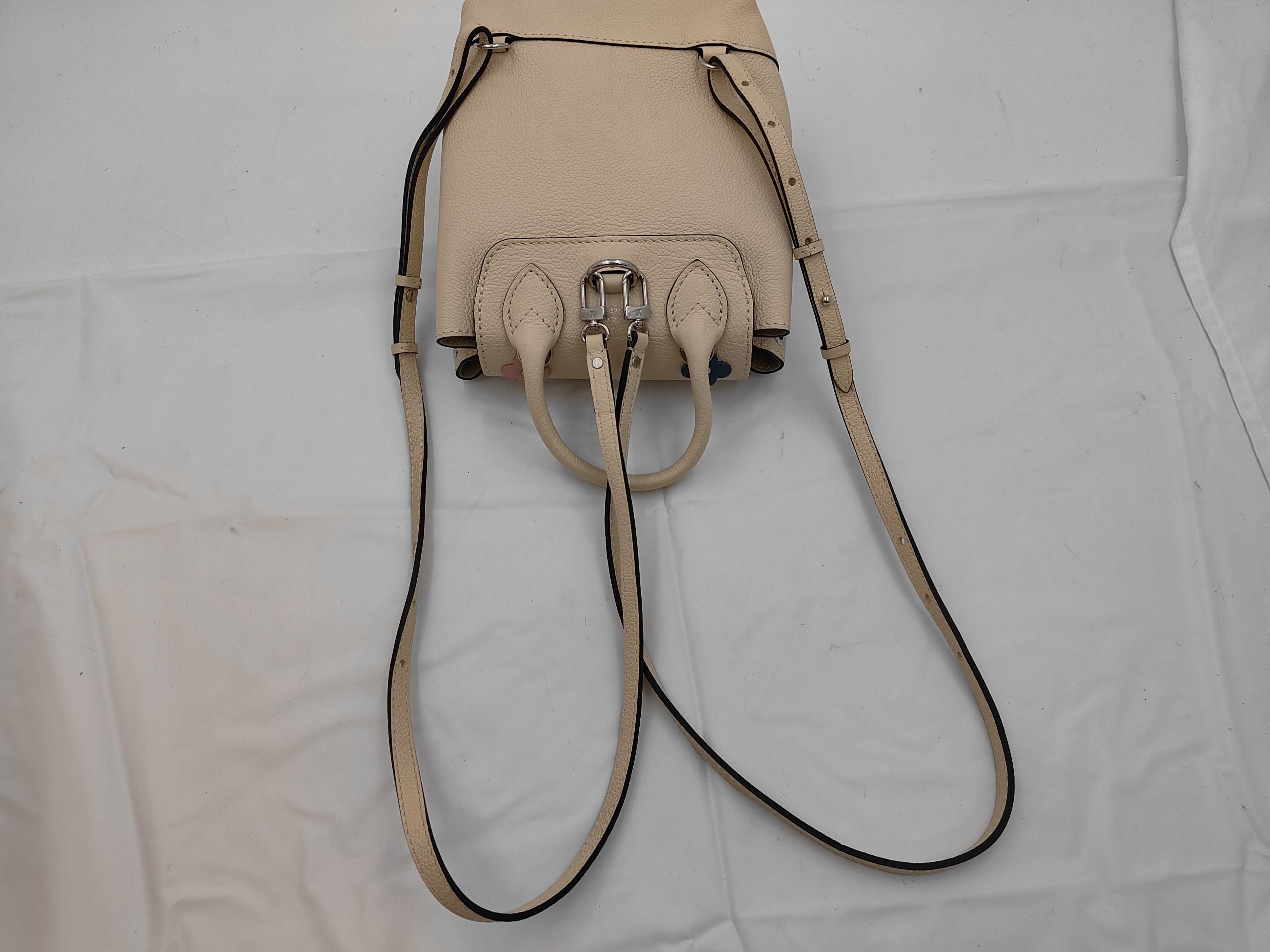 LV Lockme Backpack M53079 Shoulder Bag — view 3
