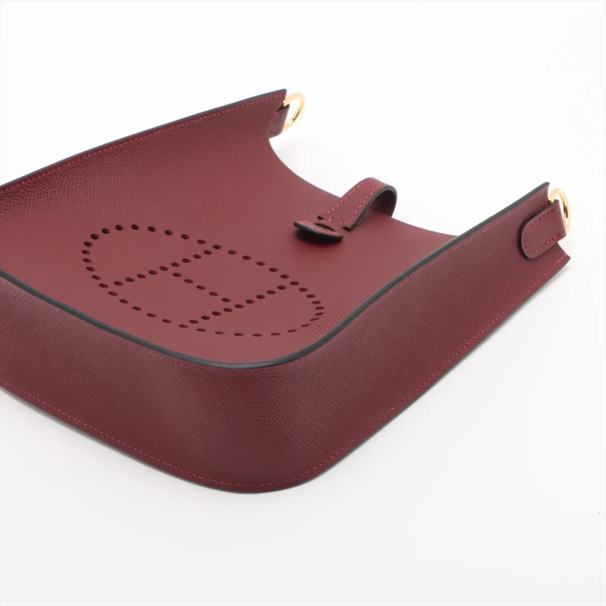 Evelyn 16 TPM Vaux Epson Rouge Ash Gold Hardware G:2026 — view 3