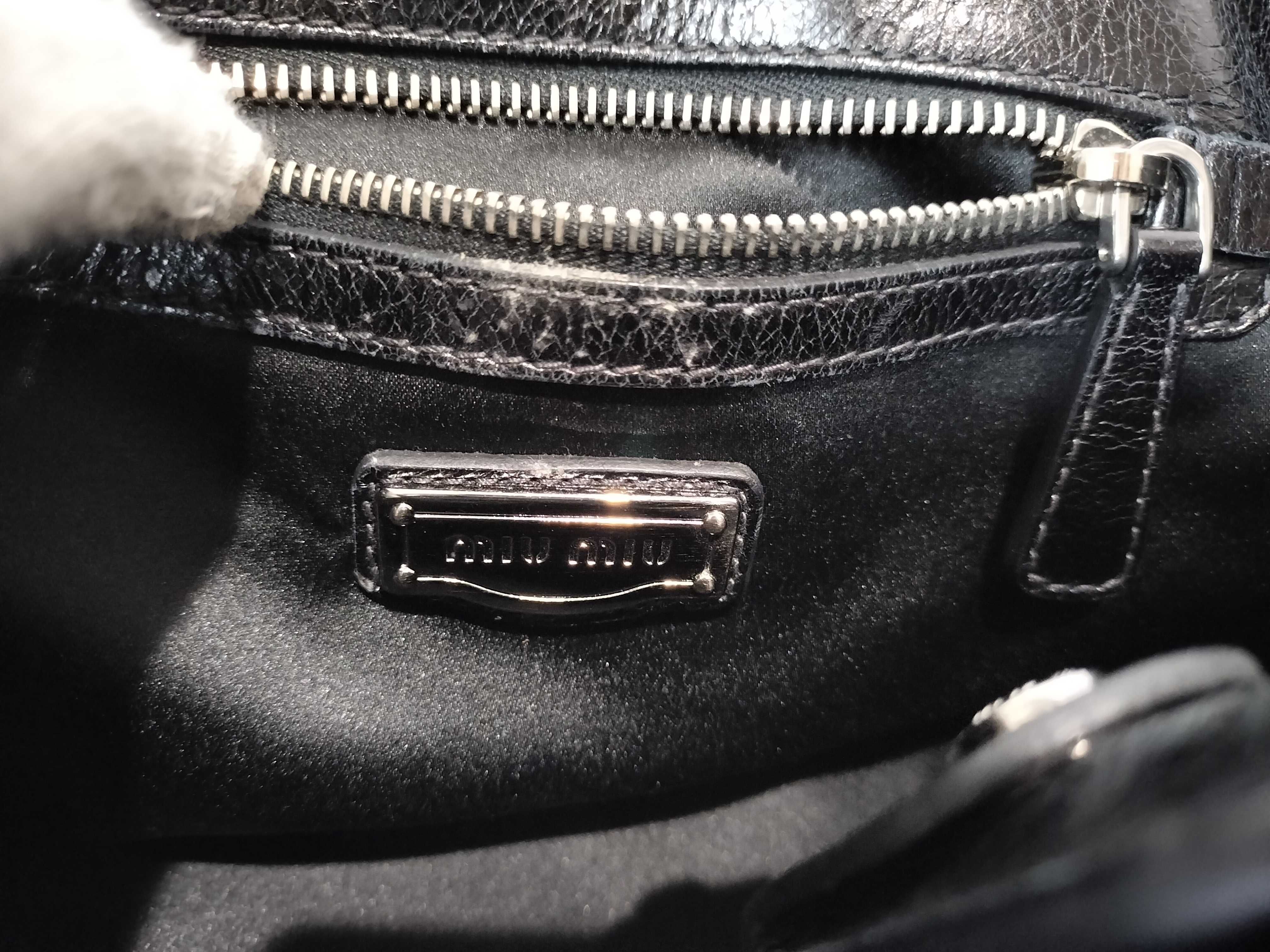 handbag, black handbag — view 12