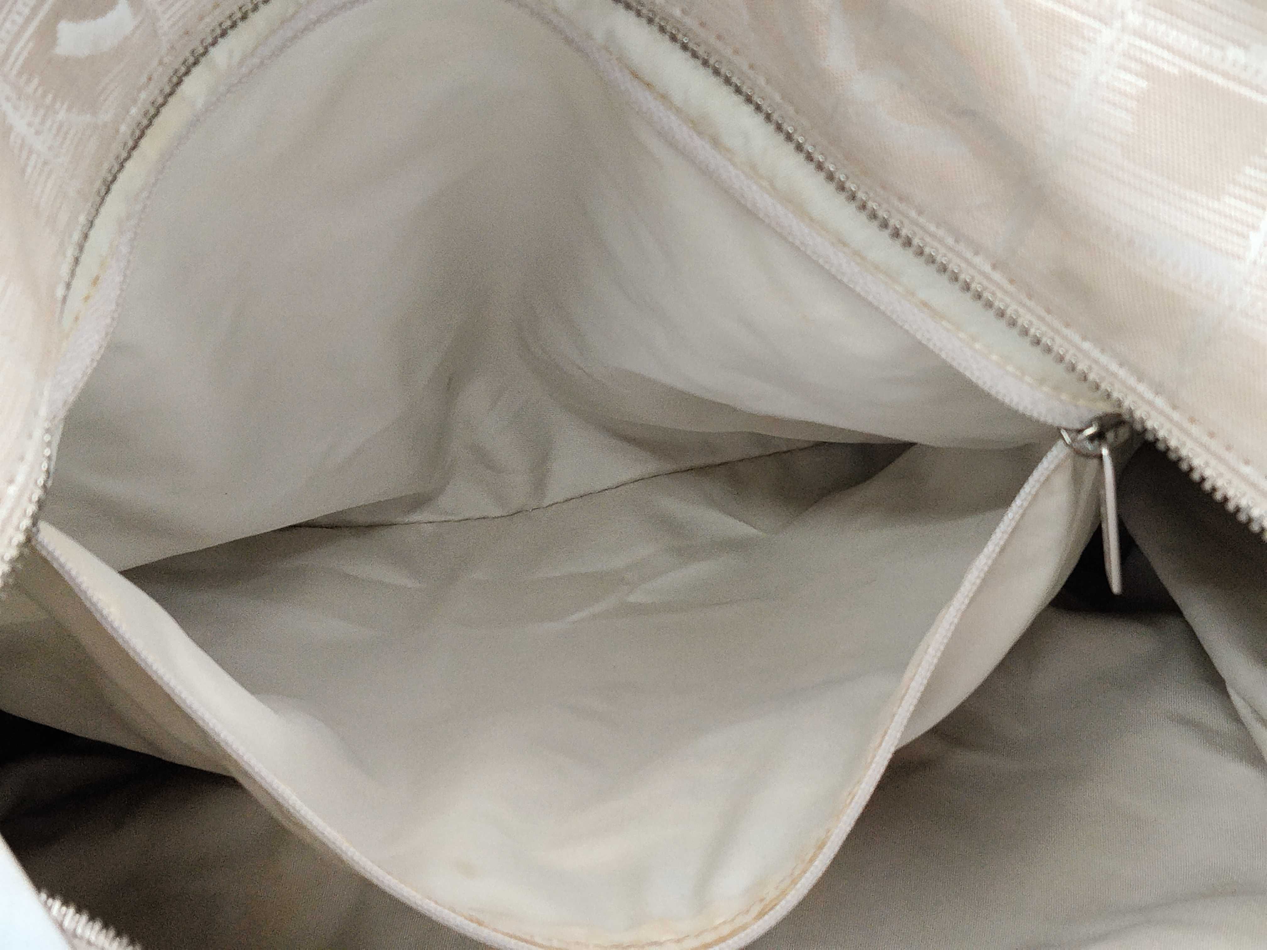 New Travel Line Tote Bag — view 13