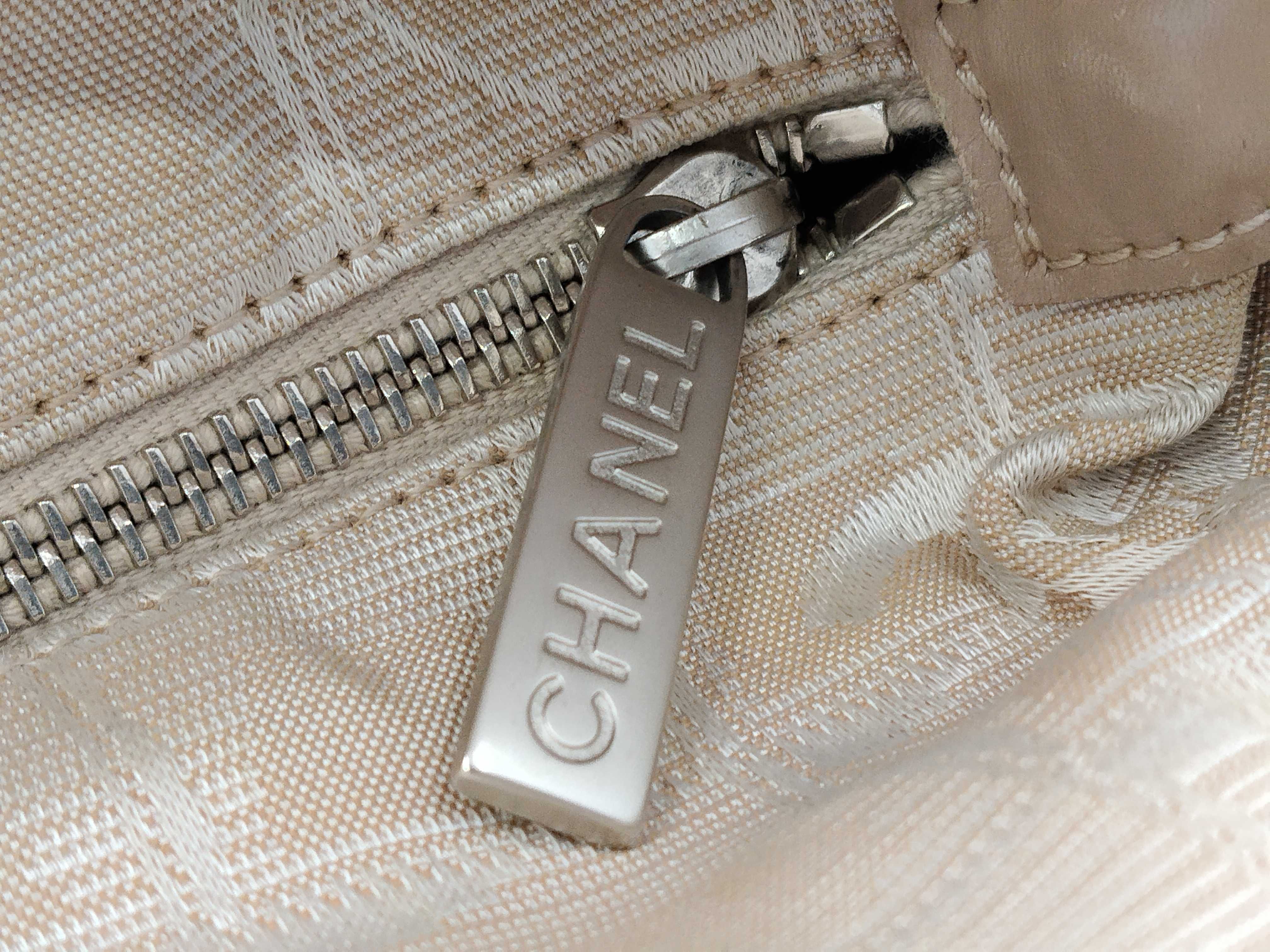 New Travel Line Tote Bag — view 10