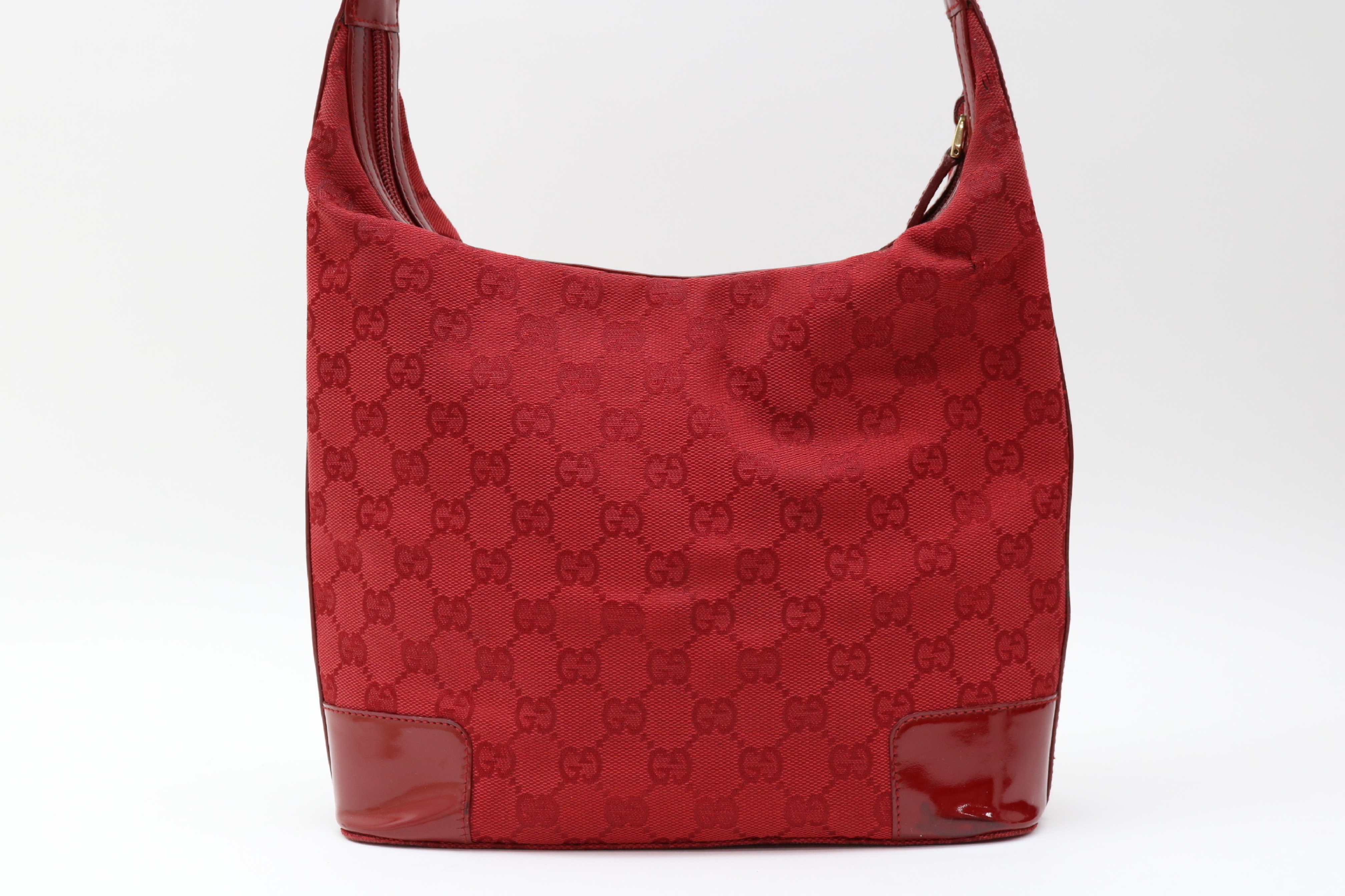 GG Canvas Shoulder Bag — view 2