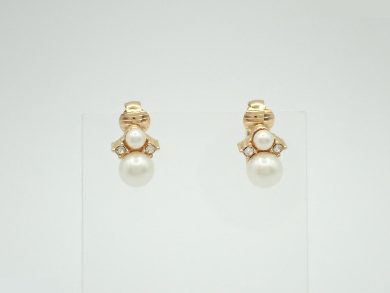 Other lines: Precious metals and earrings