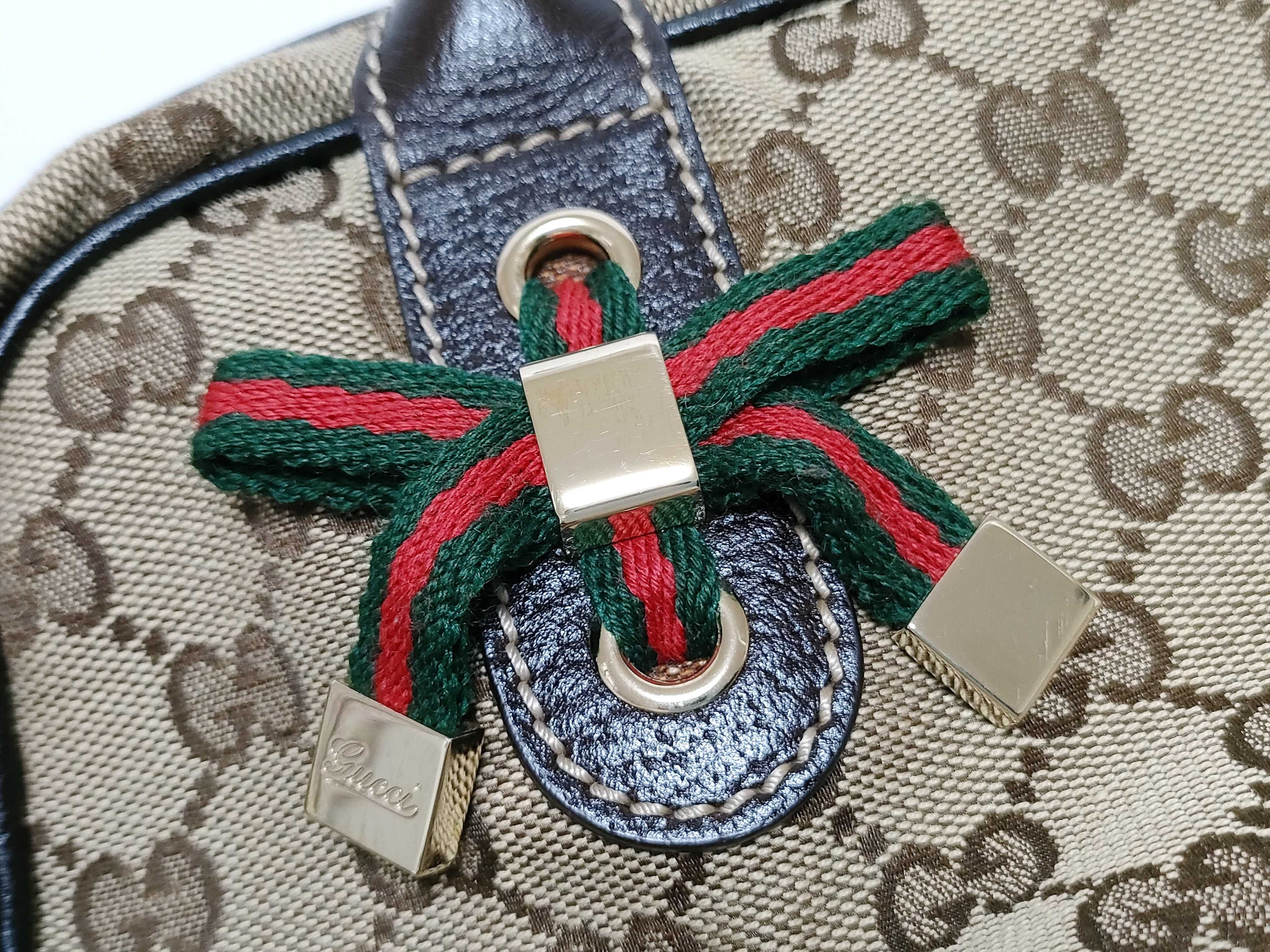GG Canvas Sherry Handbag — view 14
