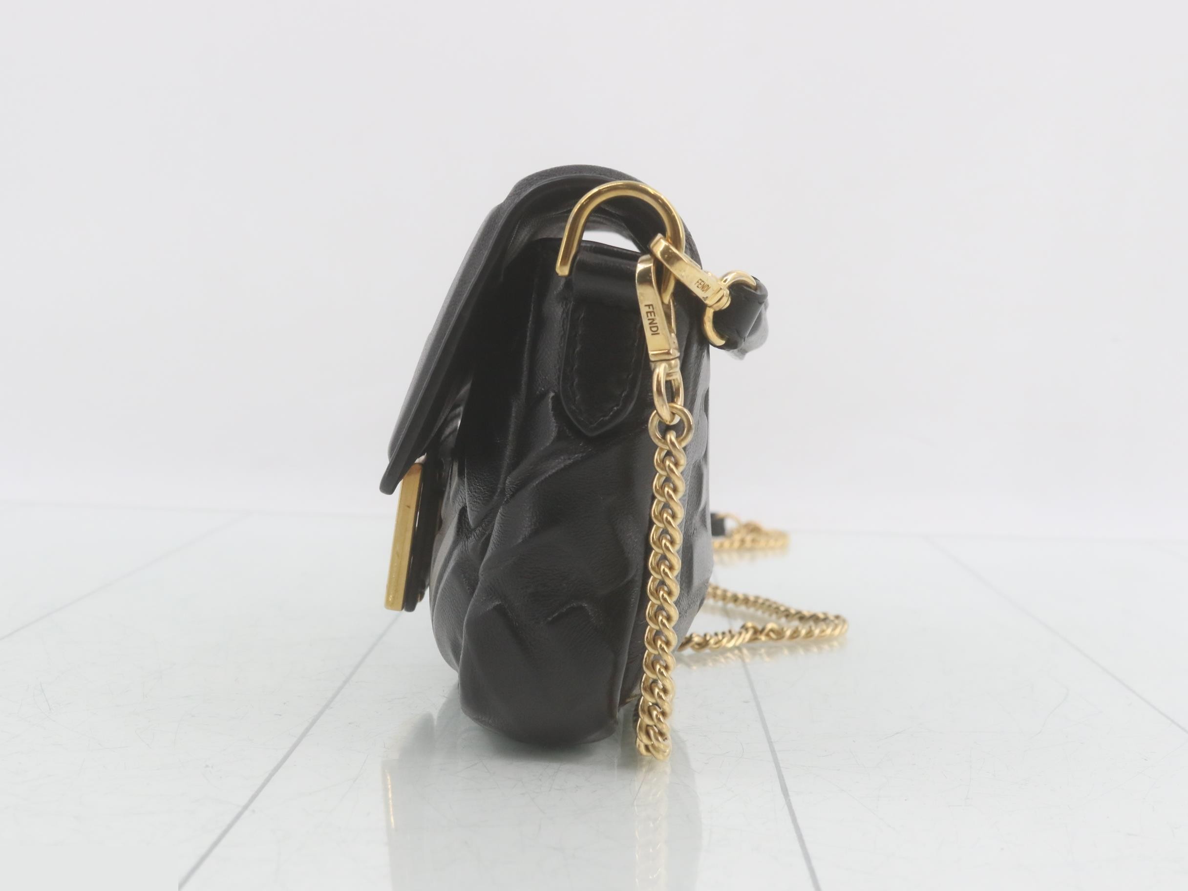 Mamma Bucket Leather 2-Way Handbag — view 3