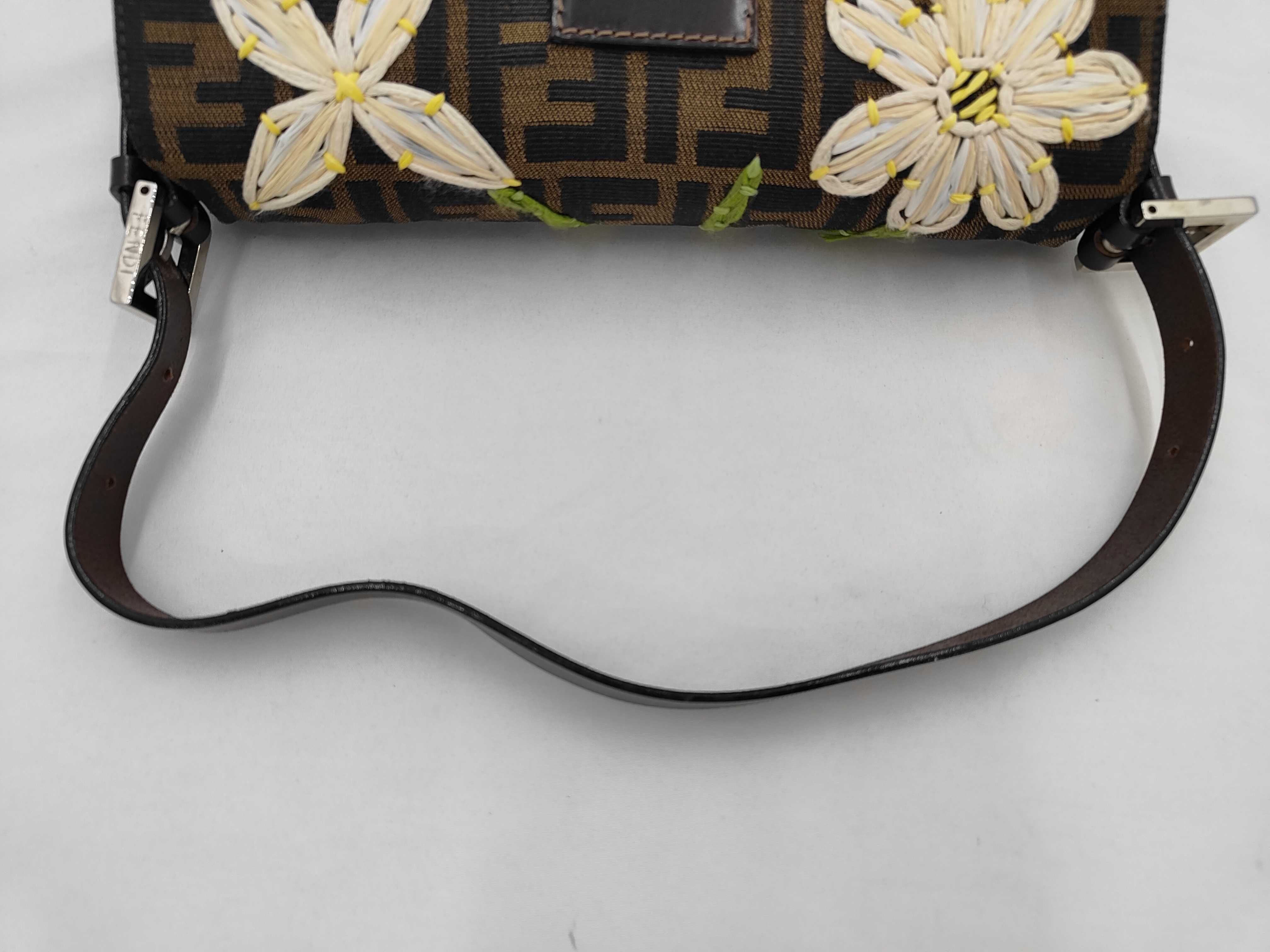Mamma Bucket Handbag — view 3