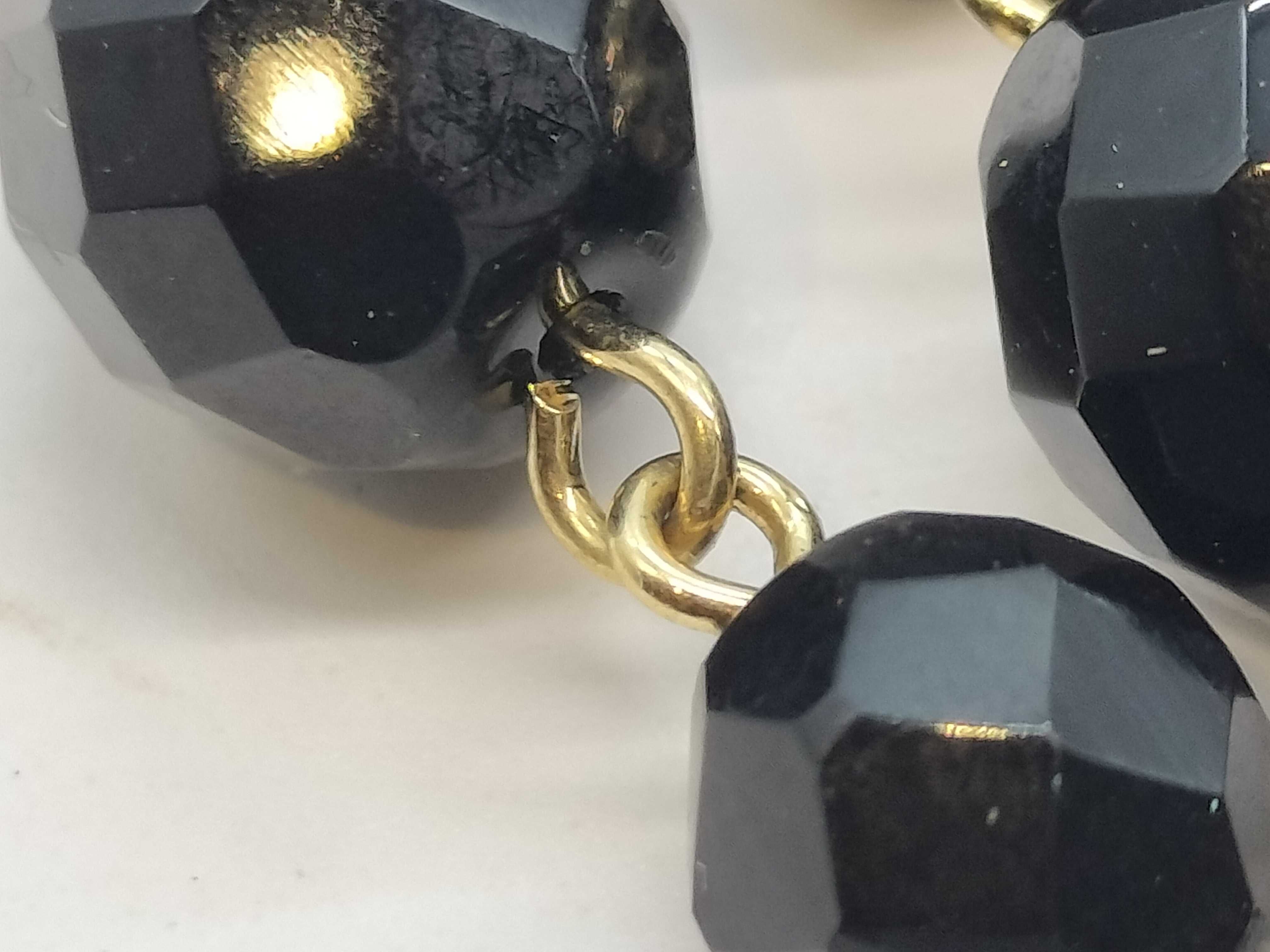 Beads/Necklace — view 9