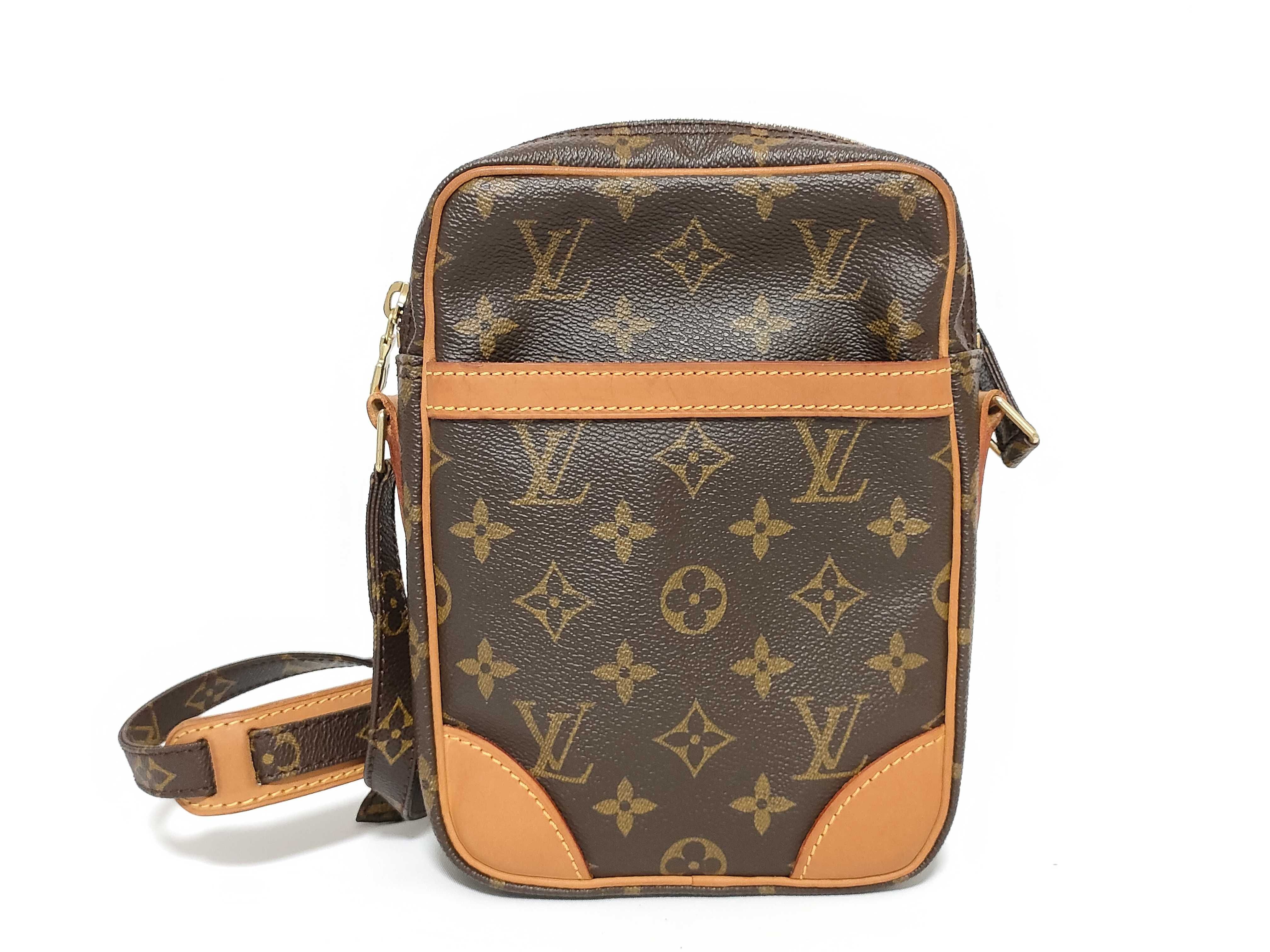 Monogram Vuitton Danube M45266 Shoulder Bag Monogram Shoulder Bag