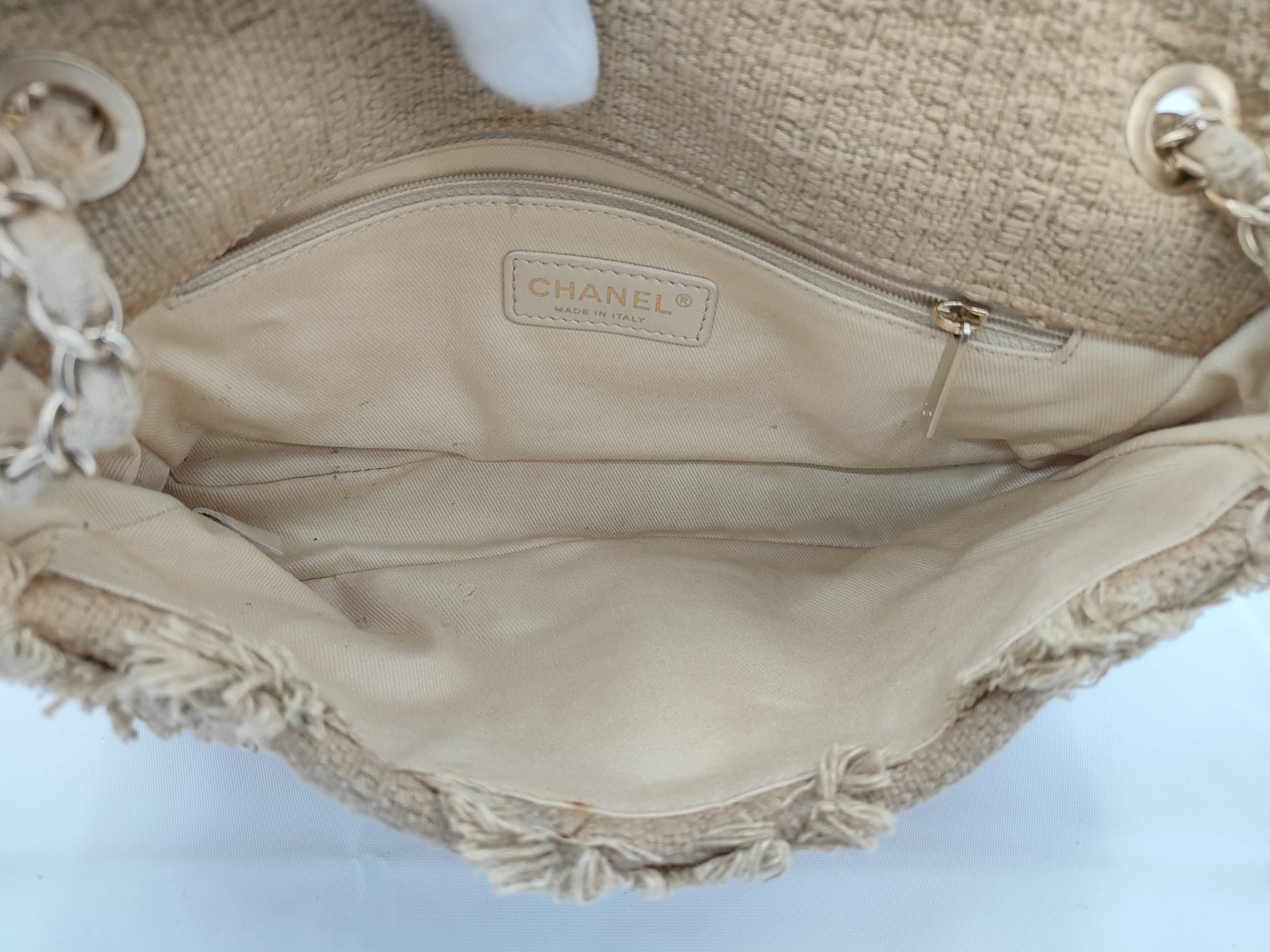 Matelassé fringe bag, tweed shoulder bag — view 9