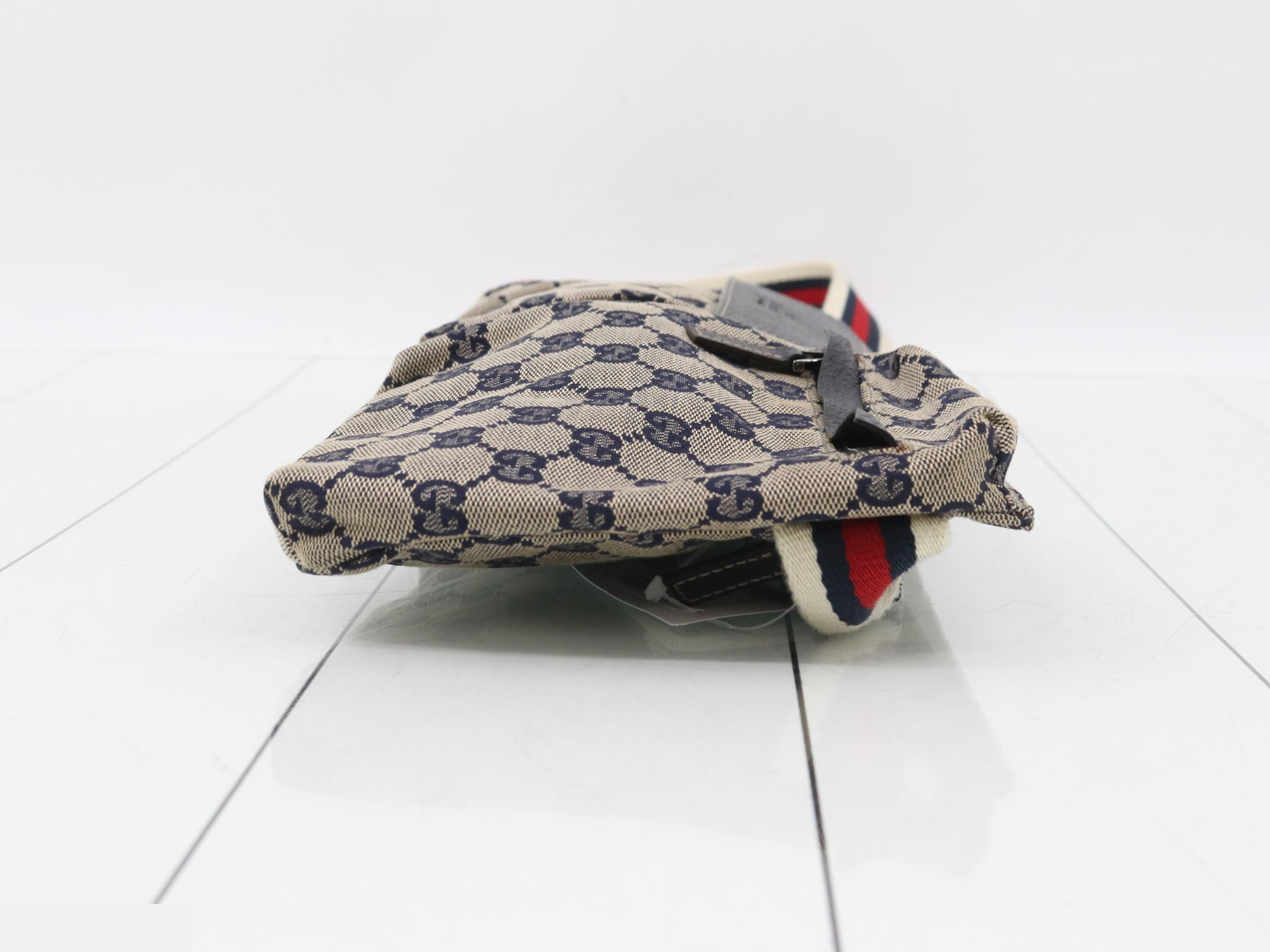 Canvas Waist Pouch, Sherry, Navy, 28566, 486539 — view 3