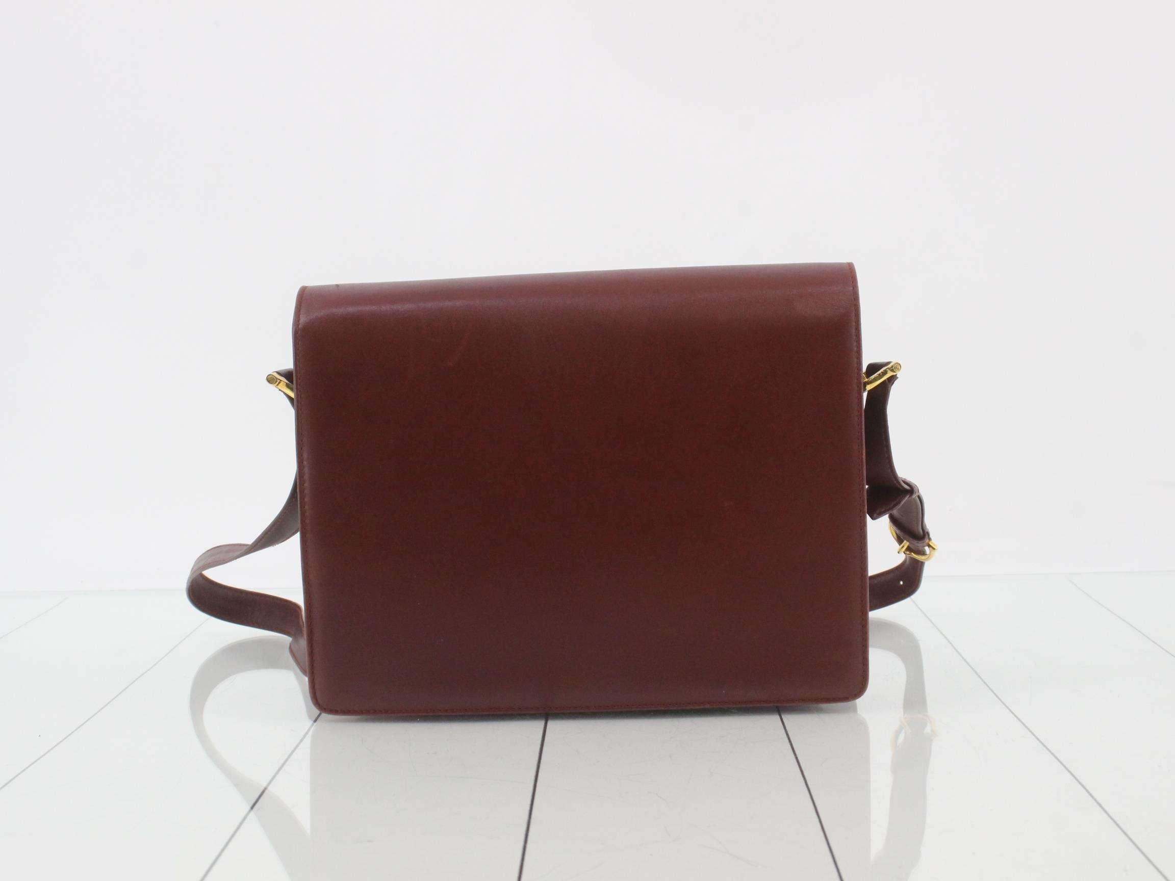 Must Line (Bag) - Shoulder Bag - Red — view 2