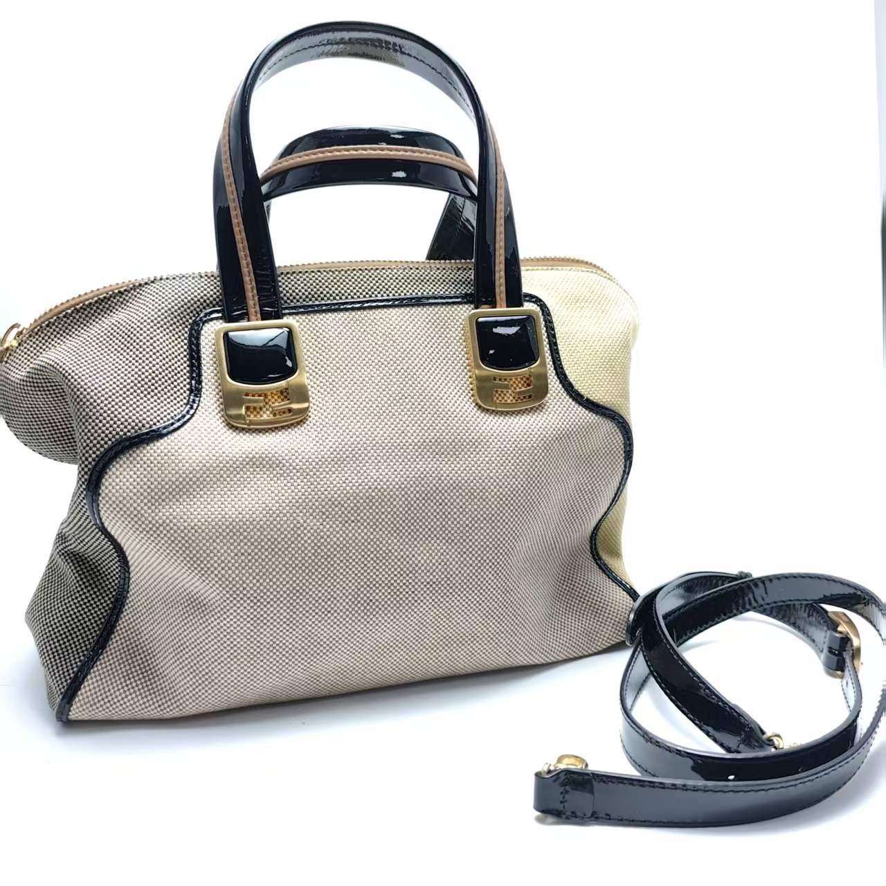 【*Shipped from: China*】FENDI Canvas Shoulder Bag — view 2