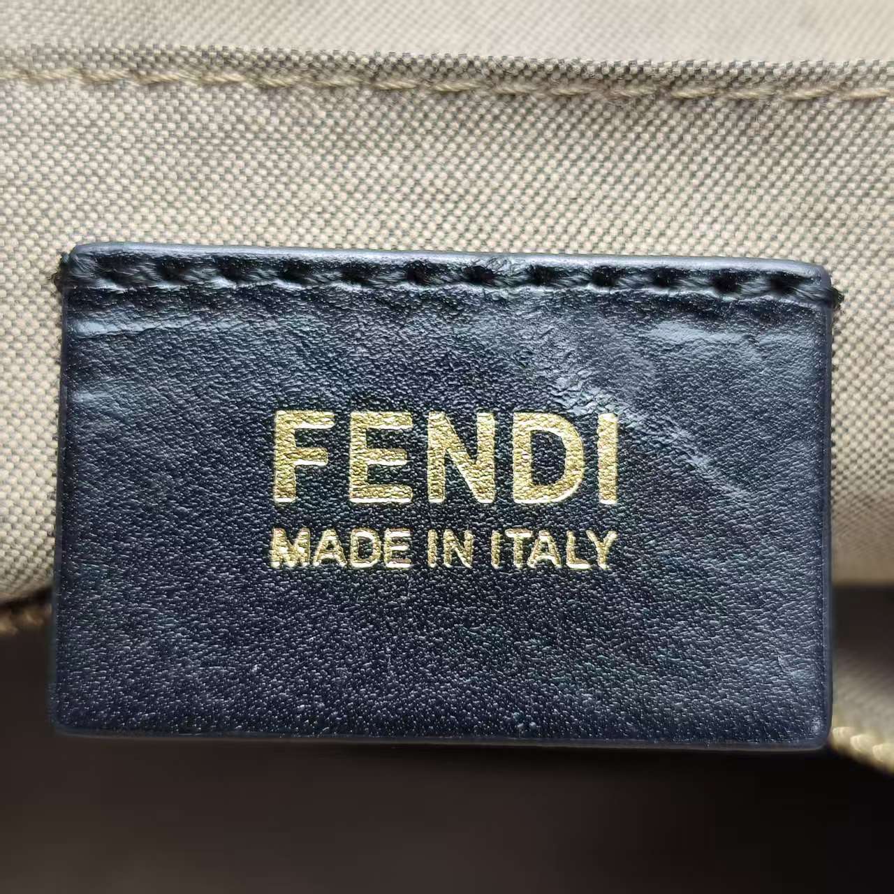 【*Shipped from: China*】FENDI Canvas Shoulder Bag — view 10