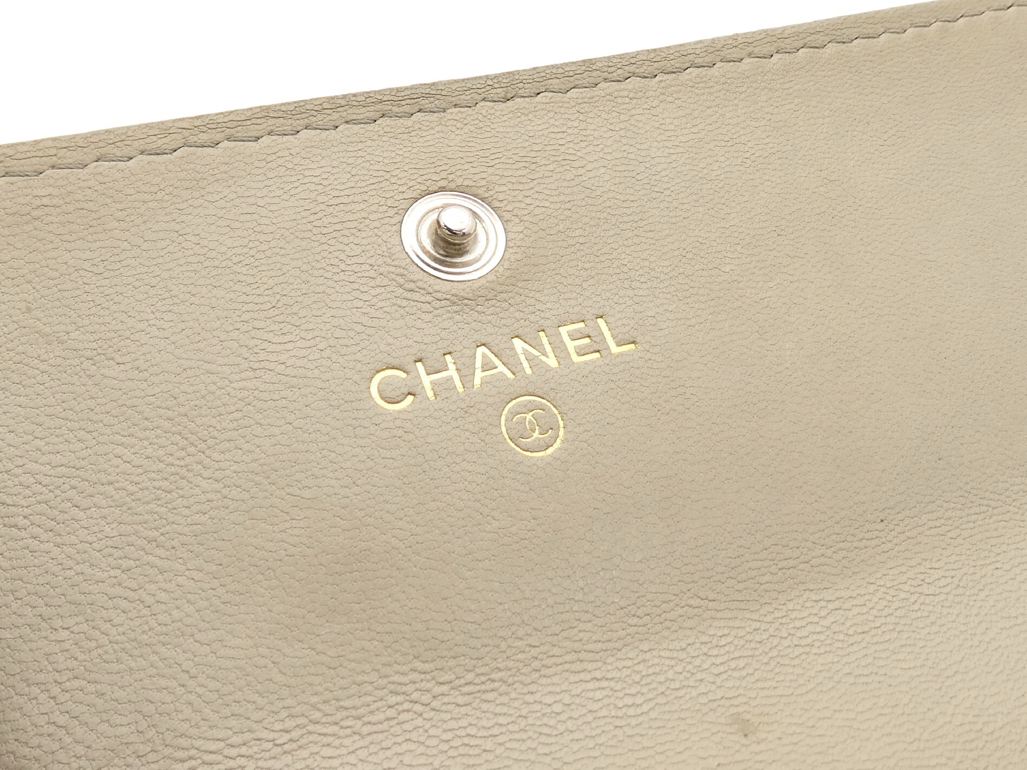 Matelassé 19 Coco Mark Wallet — view 8