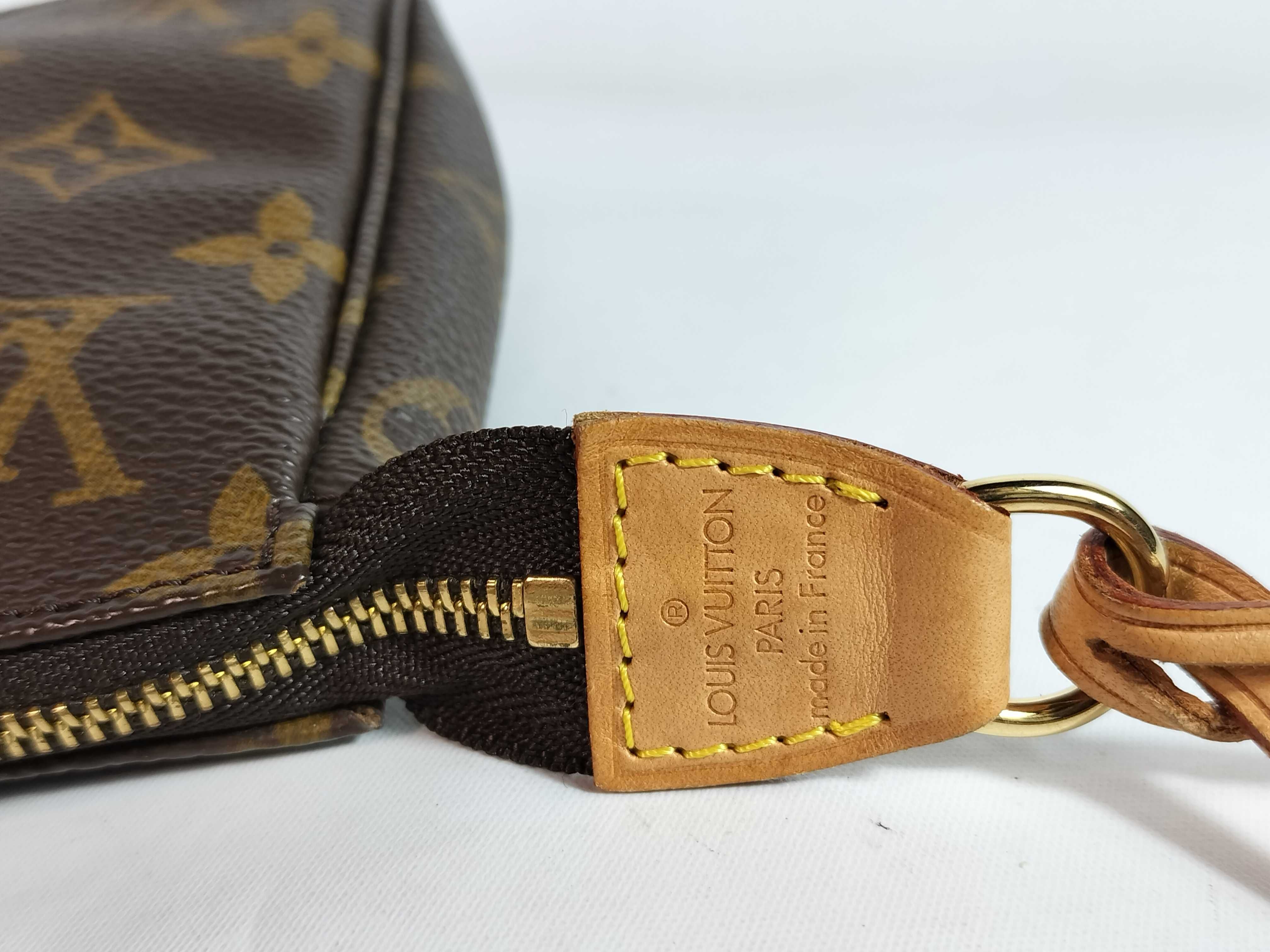 Monogram M519820 Pochette Accessoires Handbag — view 6