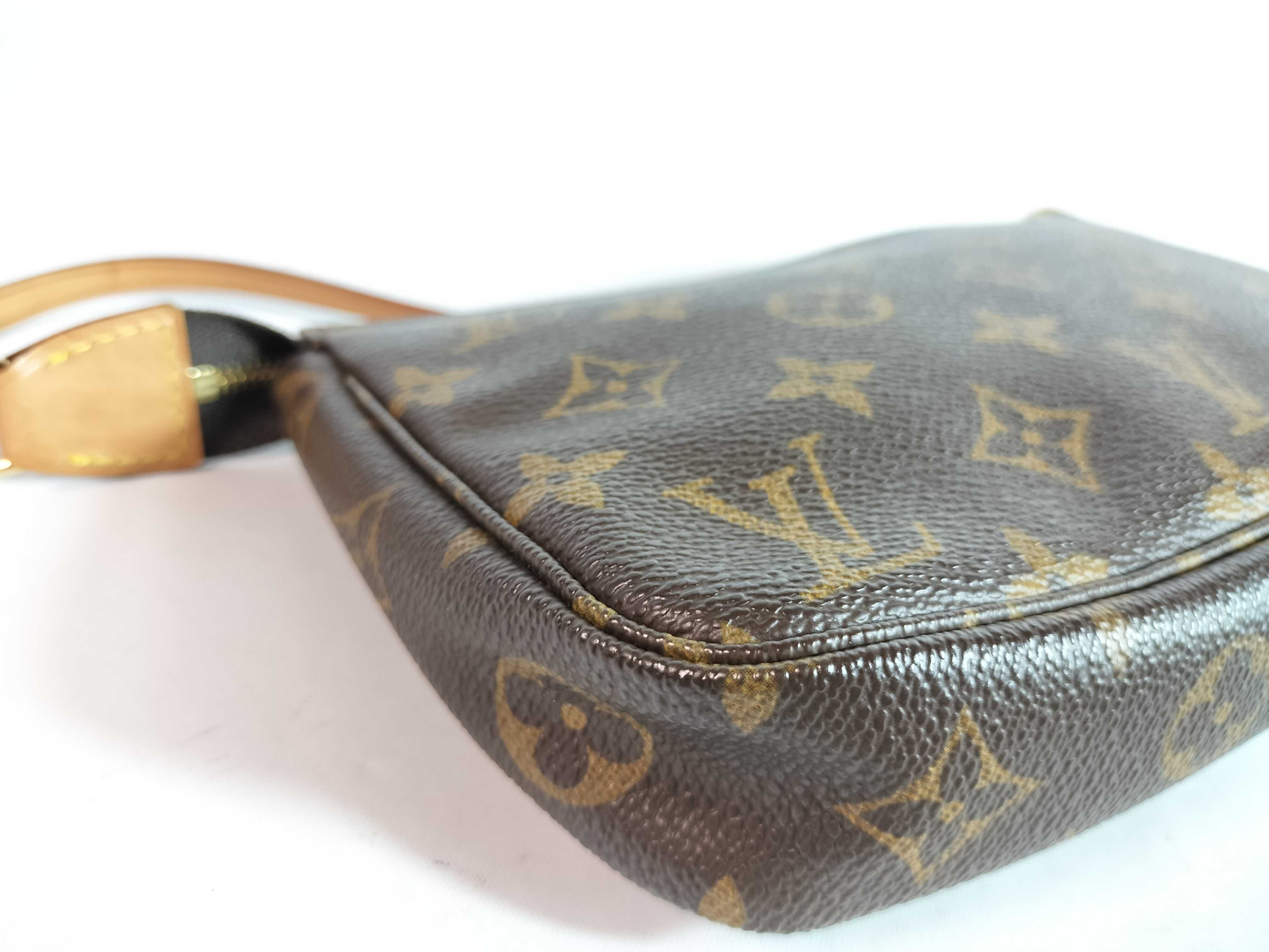 Monogram M519820 Pochette Accessoires Handbag — view 8