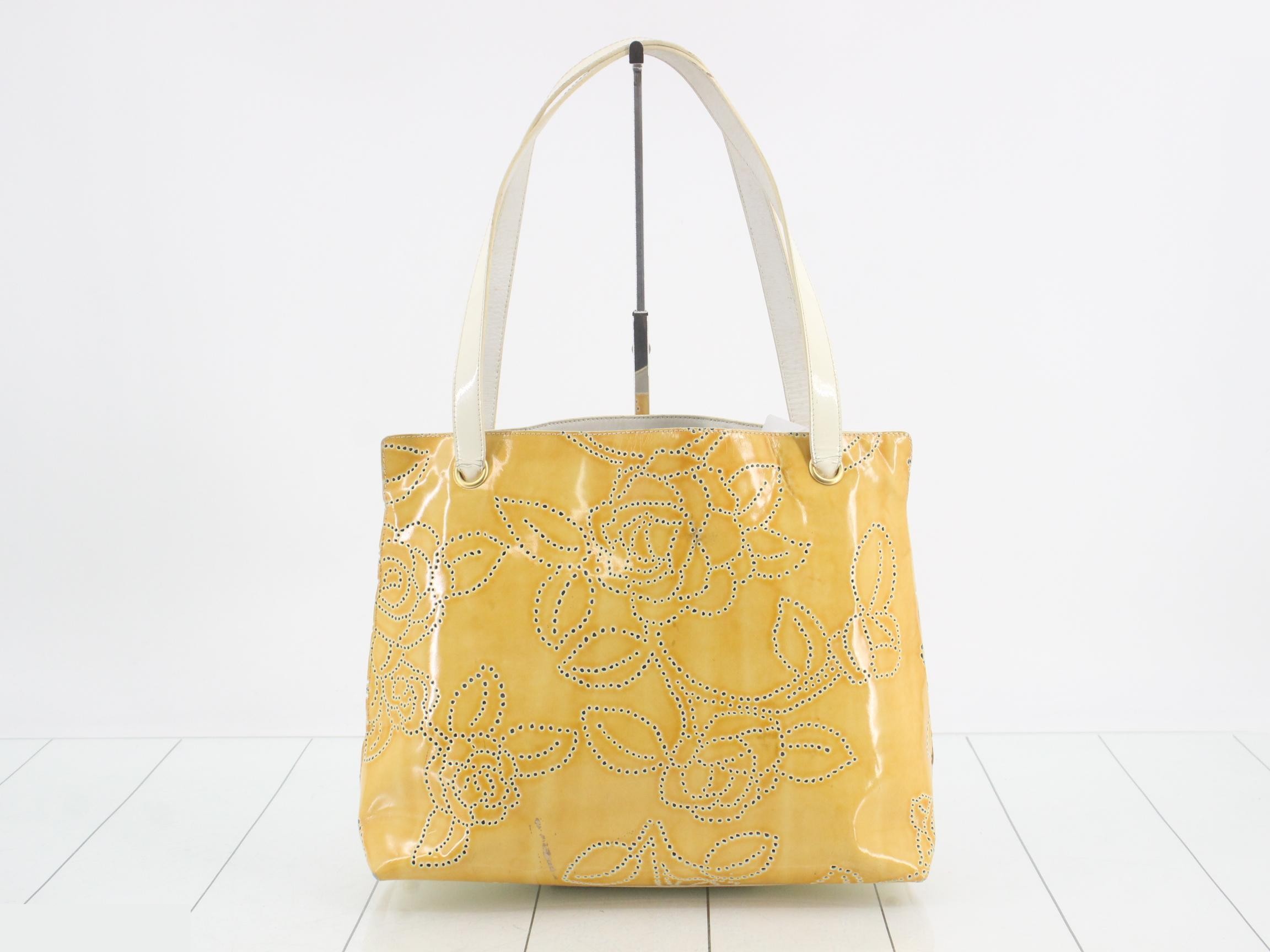Camellia Punching Tote Bag — view 2