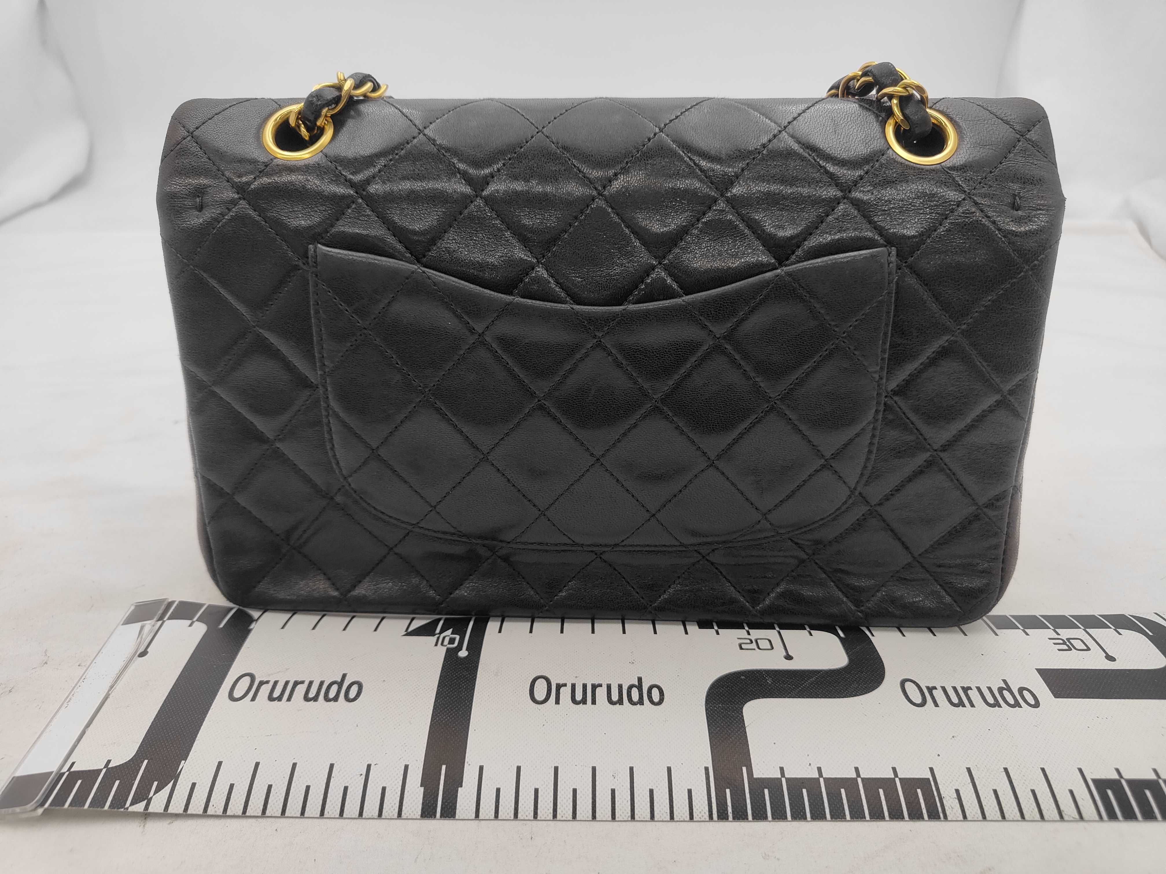 Matelassé 25 Lambskin Double Flap Double Chain Shoulder Bag — view 2