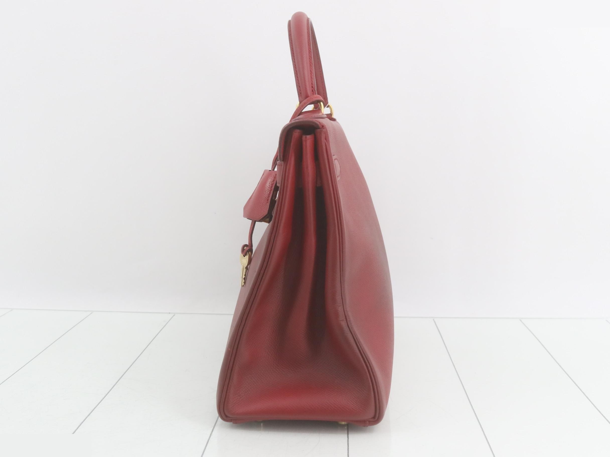 Kelly 32 Courchevel Handbag (OW) — view 4
