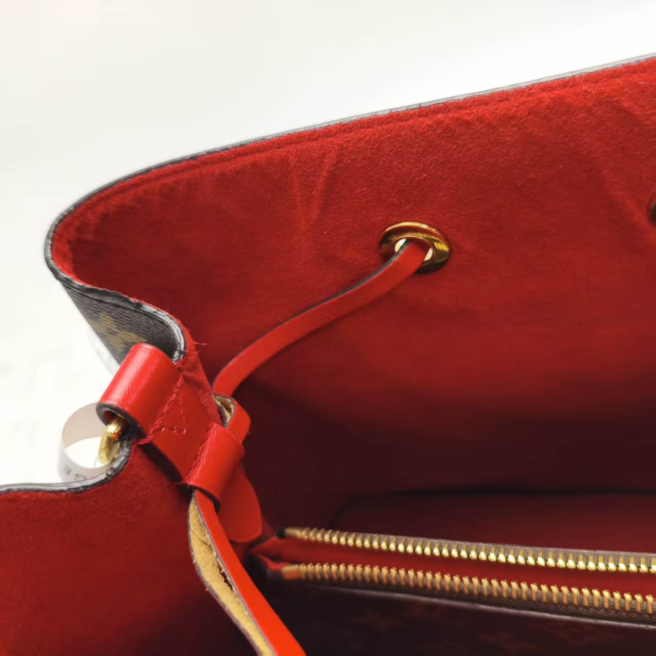 【*Shipped from: China*】LOUIS VUITTON Noe Neo PU Shoulder Bag — view 12