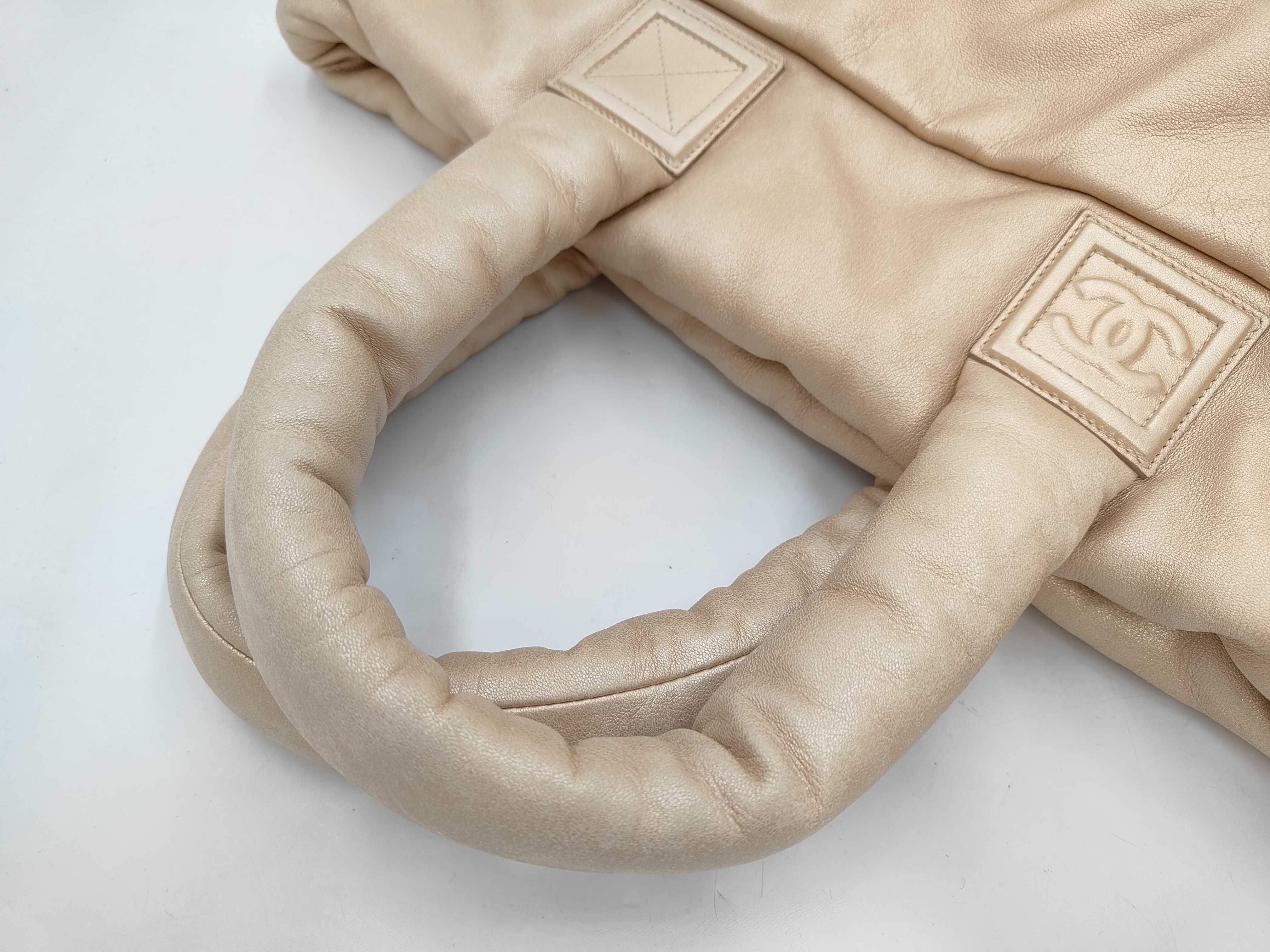 Coco Cocoon Tote Bag (Coco Mark Bag) — view 5