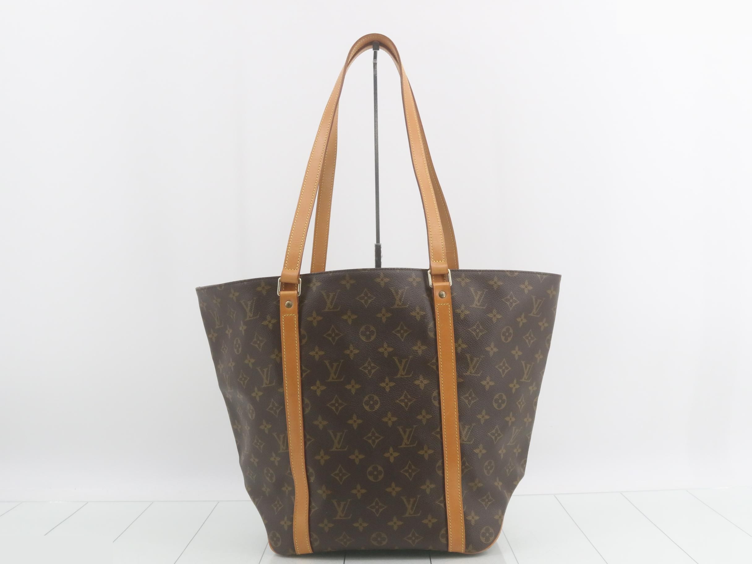 Sack Shopping — view 2