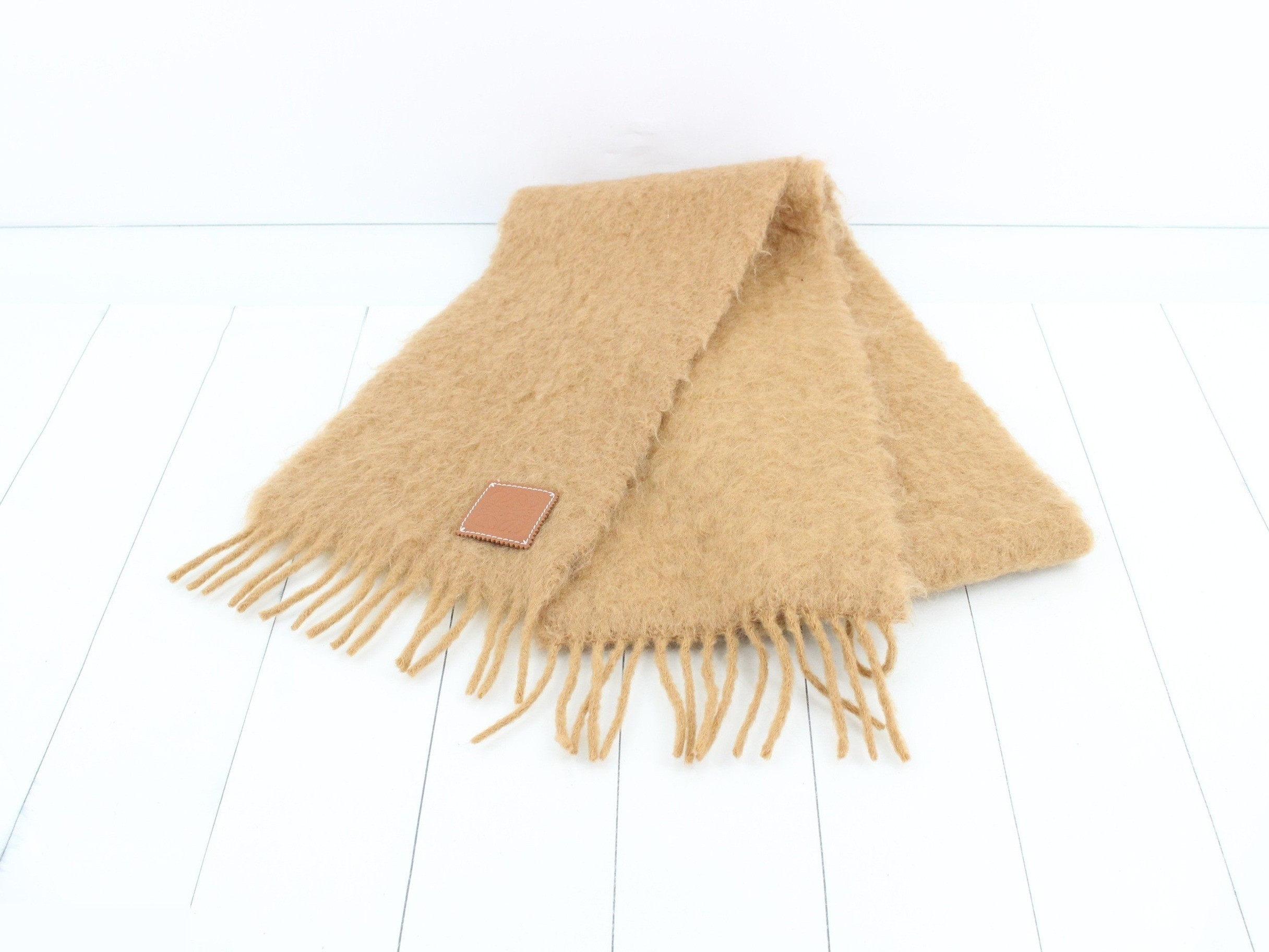 muffler — view 2