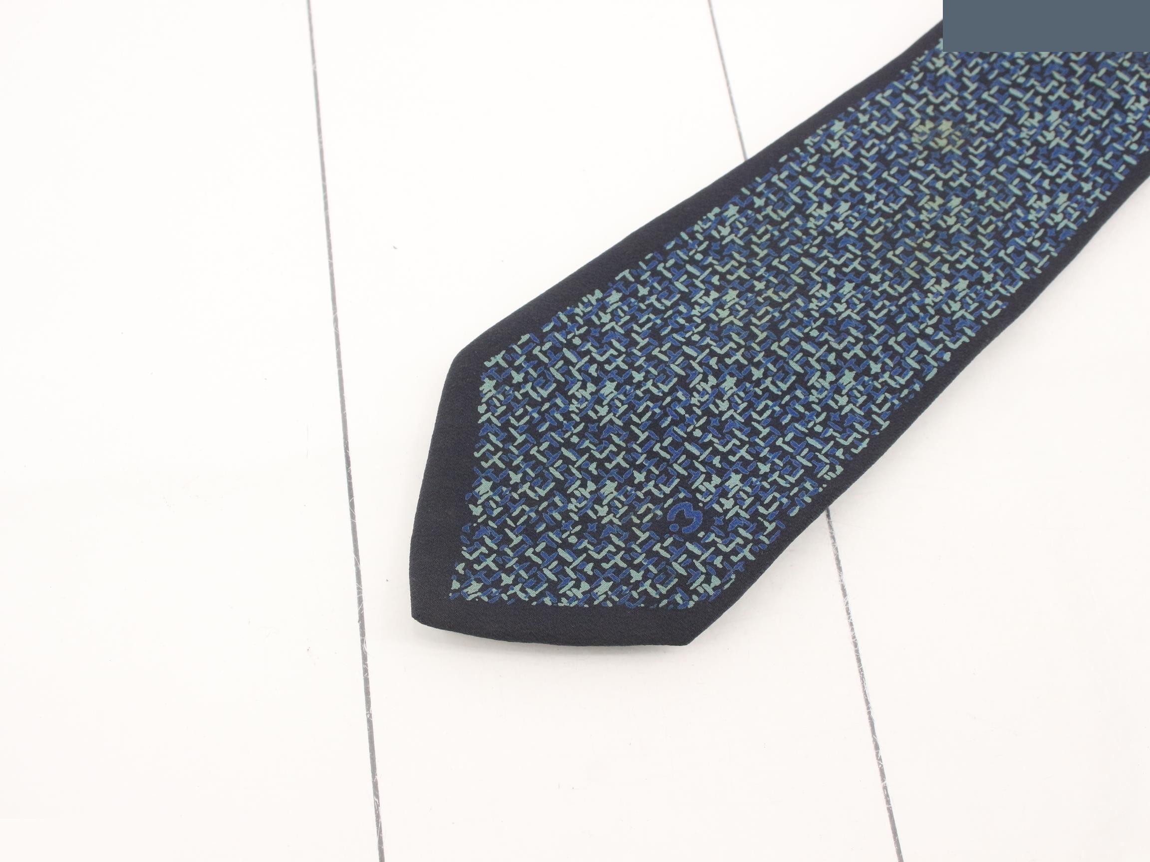 Navy Tie with Geometric Pattern — view 3
