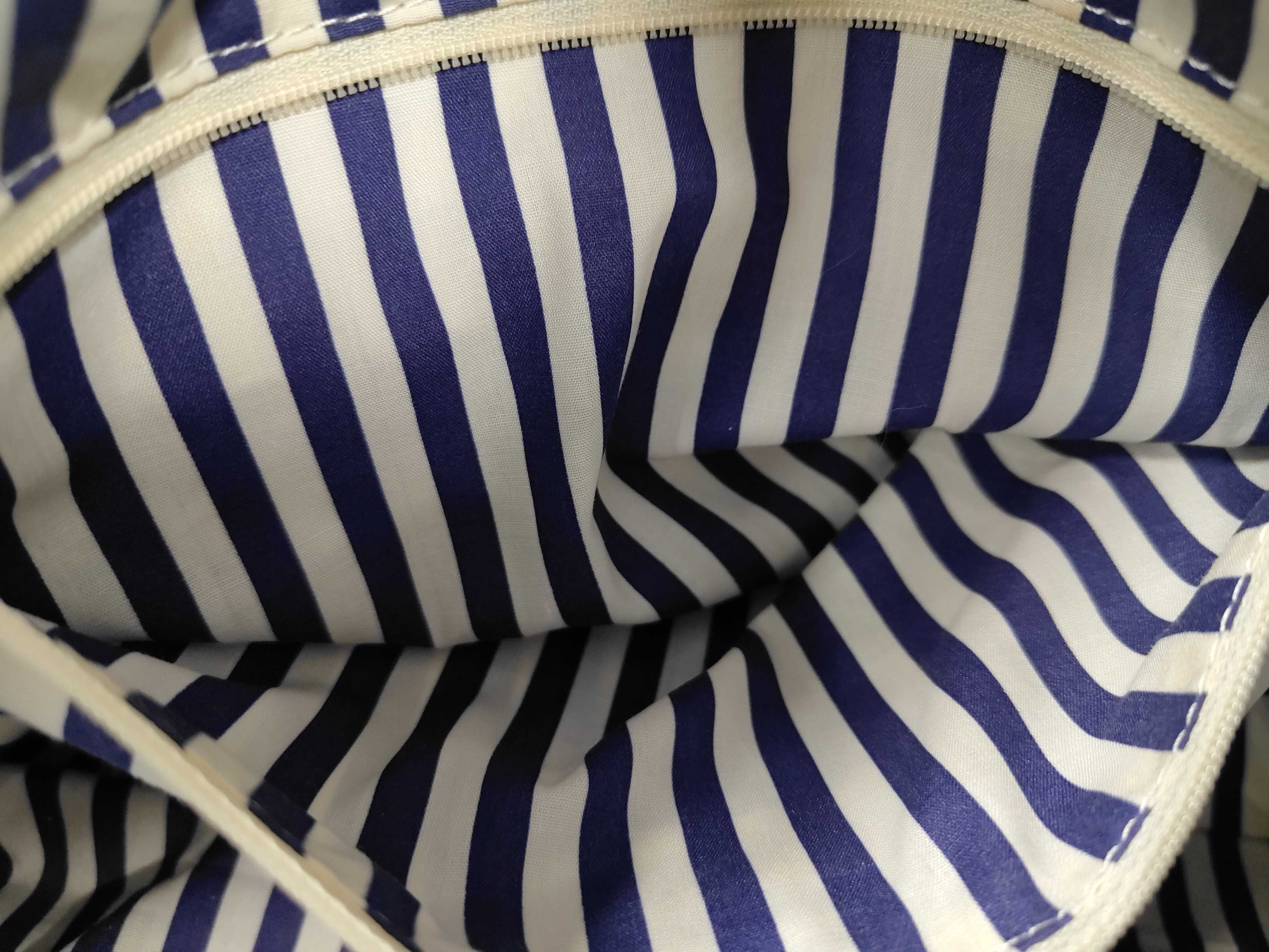 Handbag / Leather Handbag — view 10