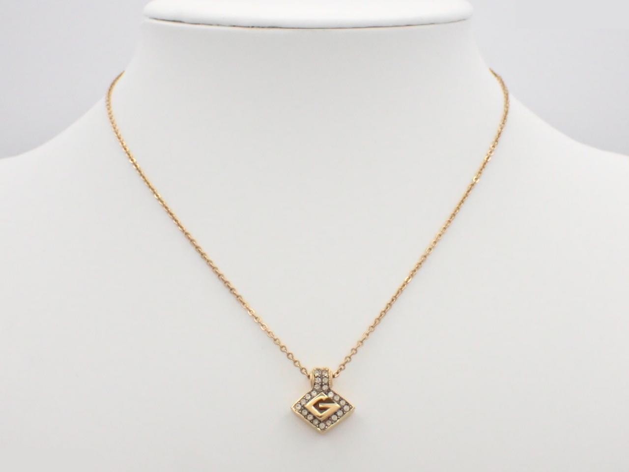 Other lines: Precious metals, necklaces, pendants, chains approximately 40cm long. — view 3