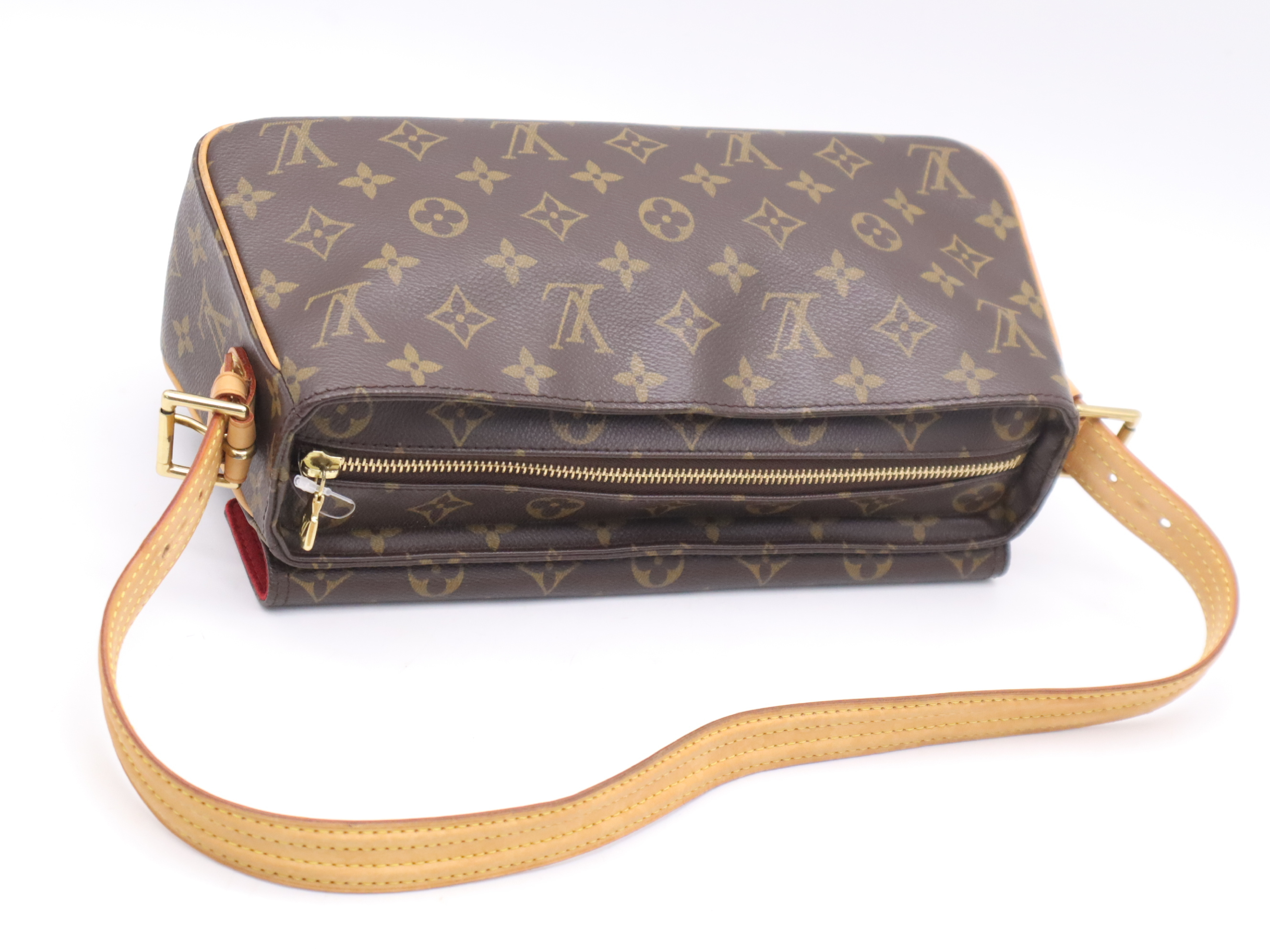 M51164 Monogram Viva Cite MM Shoulder Bag — view 6