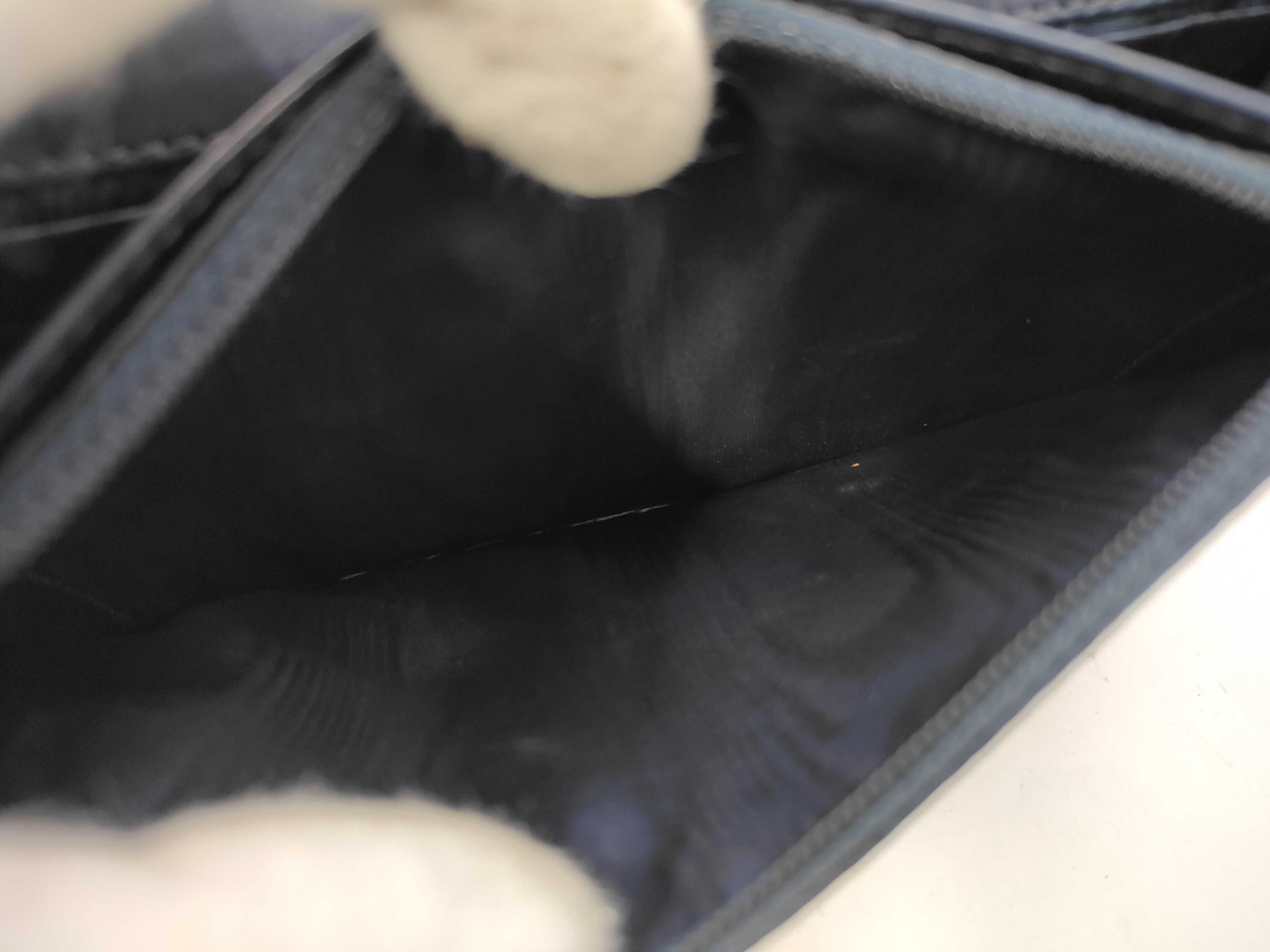 denim Coco Mark chain wallet, original sticker, box, scuffs, wrinkles, mold inside, stains, shoulder bag. — view 9