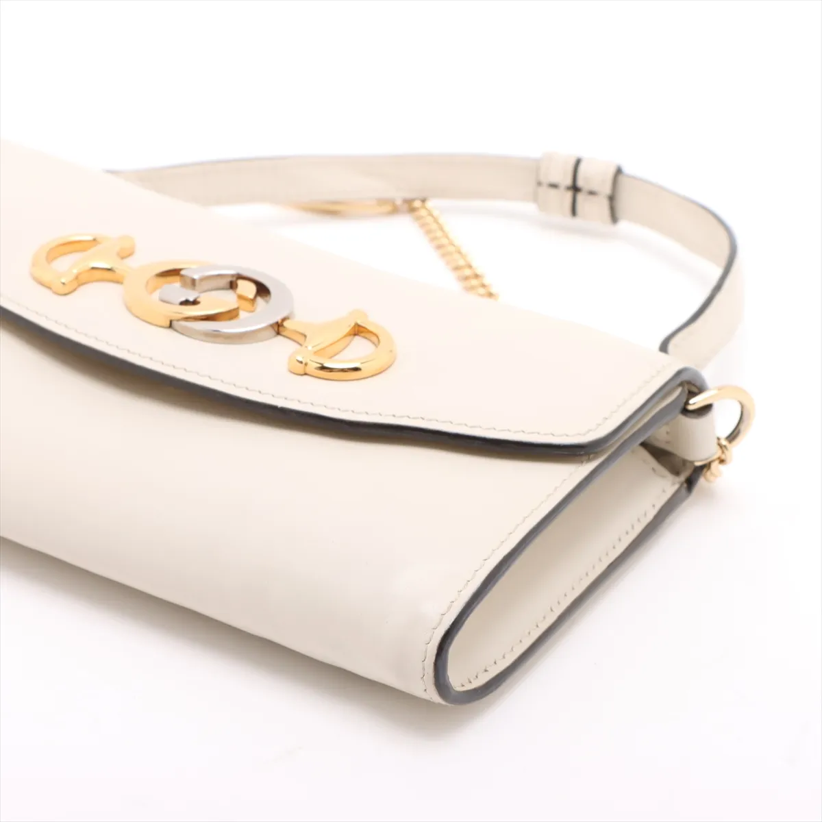 Zumi Leather 2WAY Handbag White 564718 — view 3