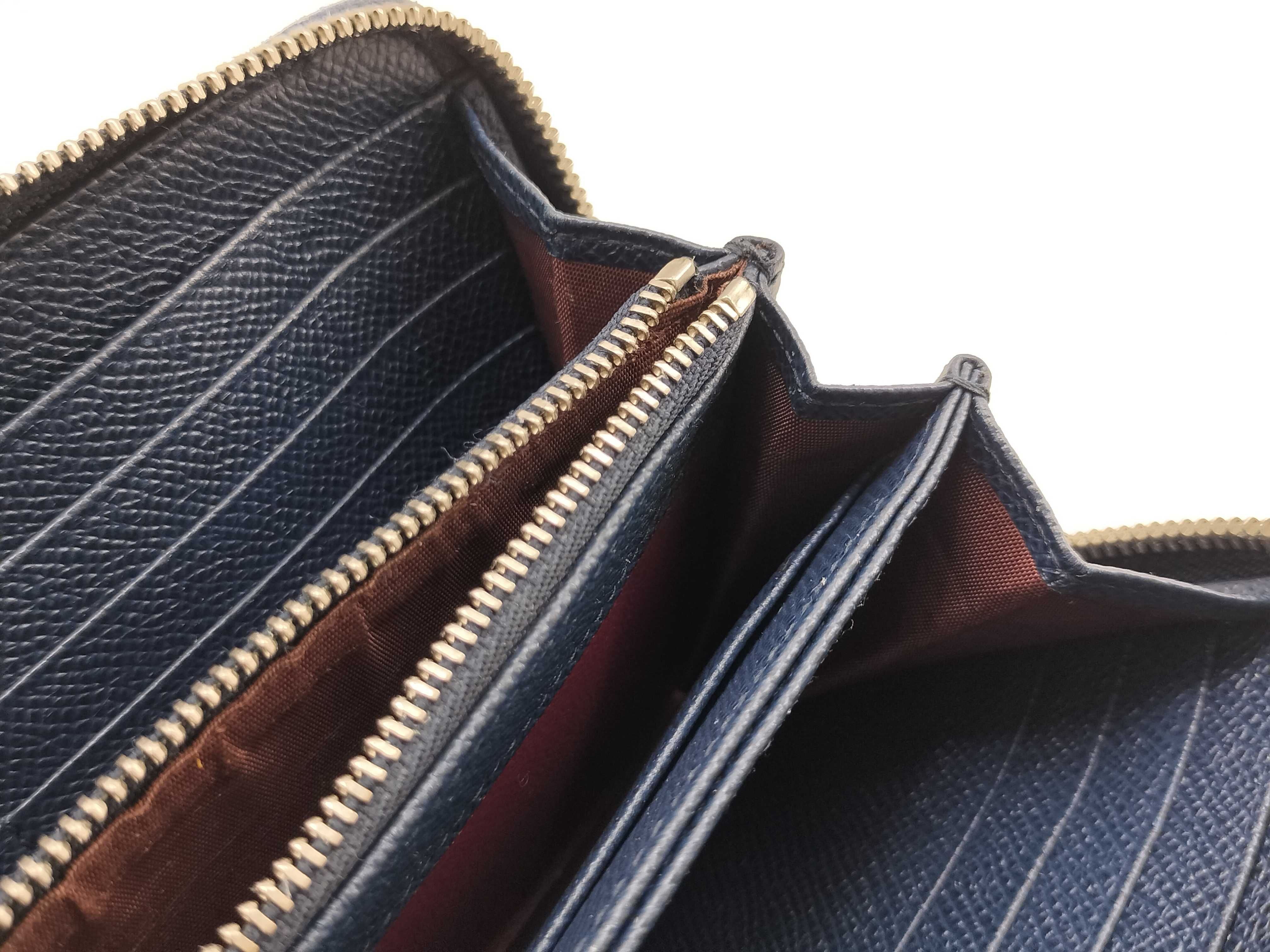 Bulgari Man Leather Round Long Wallet Serial Number Wallet — view 13