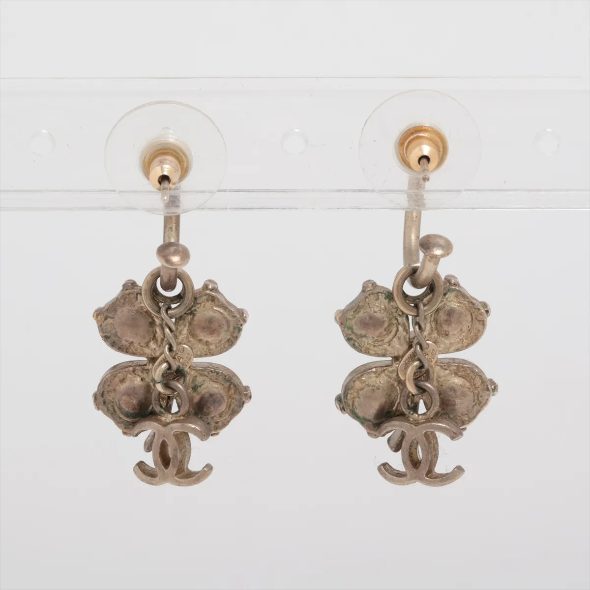 Coco Mark Clover 05A Earrings (Pair) Metal x Rhinestones — view 2
