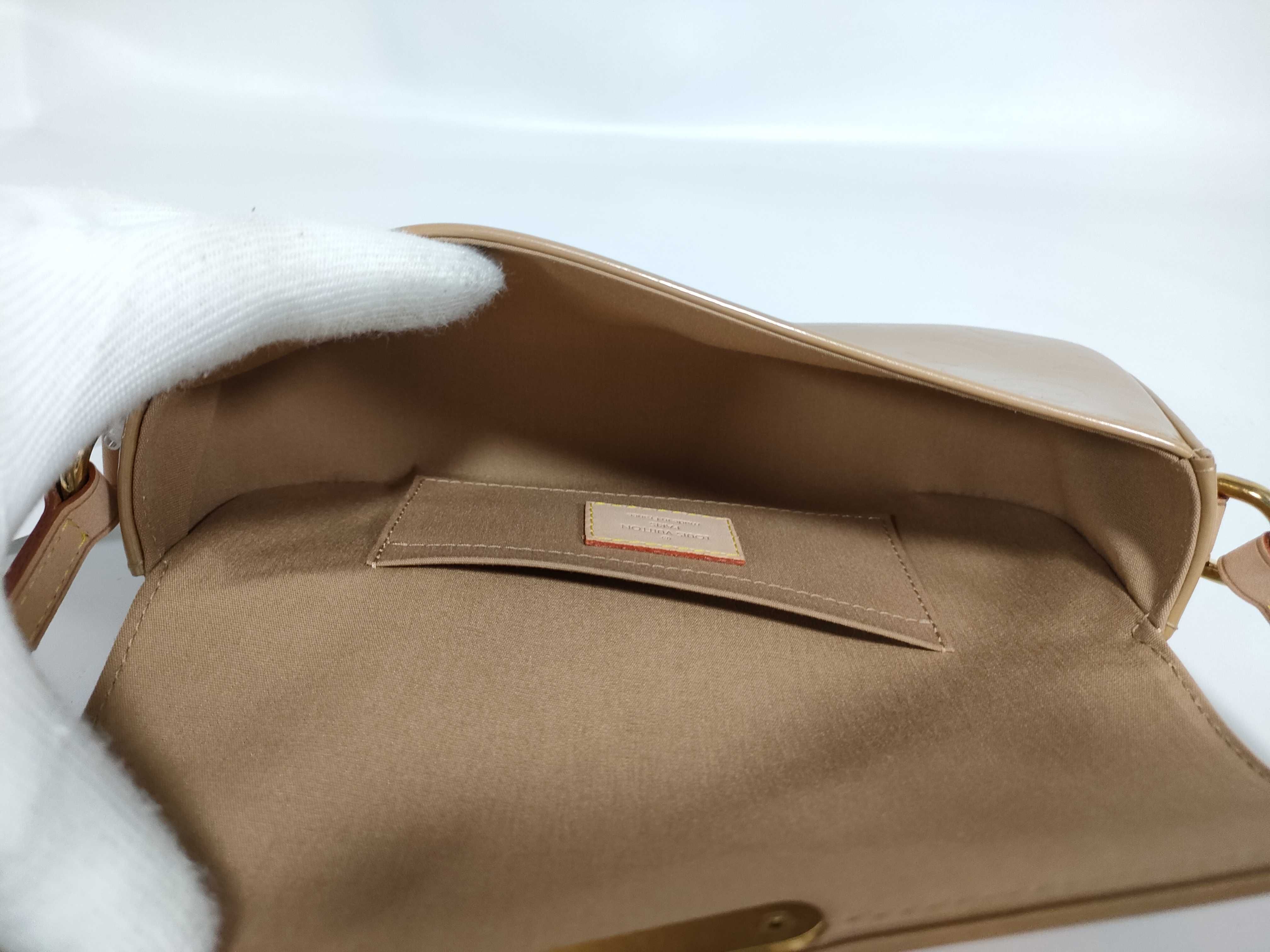 Vernis M91506 Malibu Street Handbag — view 9