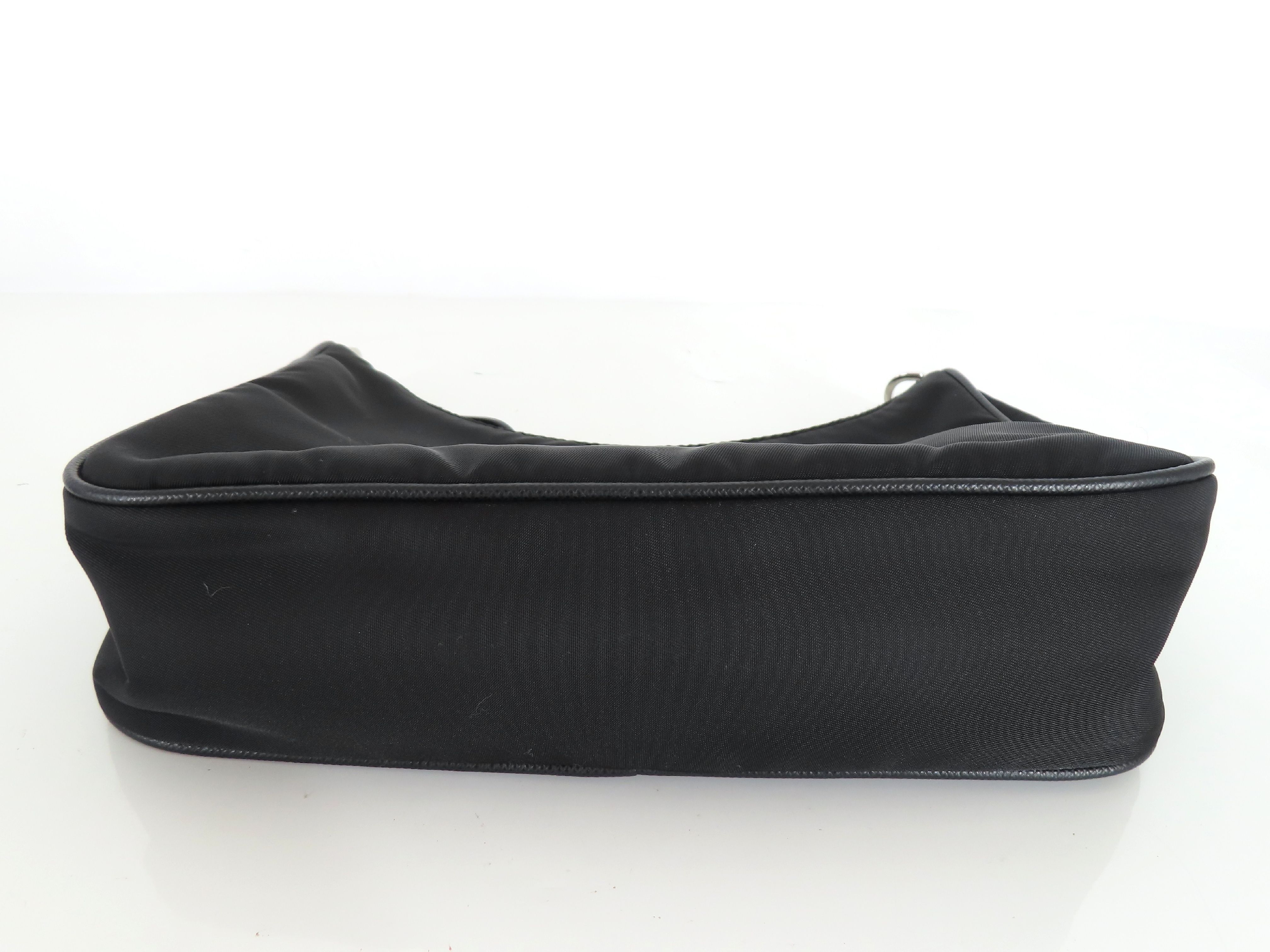 Re-Edition 2005 Nylon 1BH204 Black ST*2 Pouch Keyring Clochette Bag — view 4