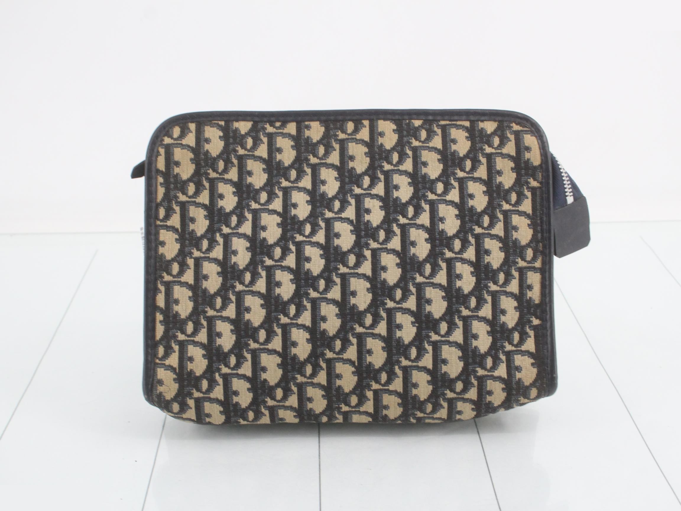 Trotter second bag
