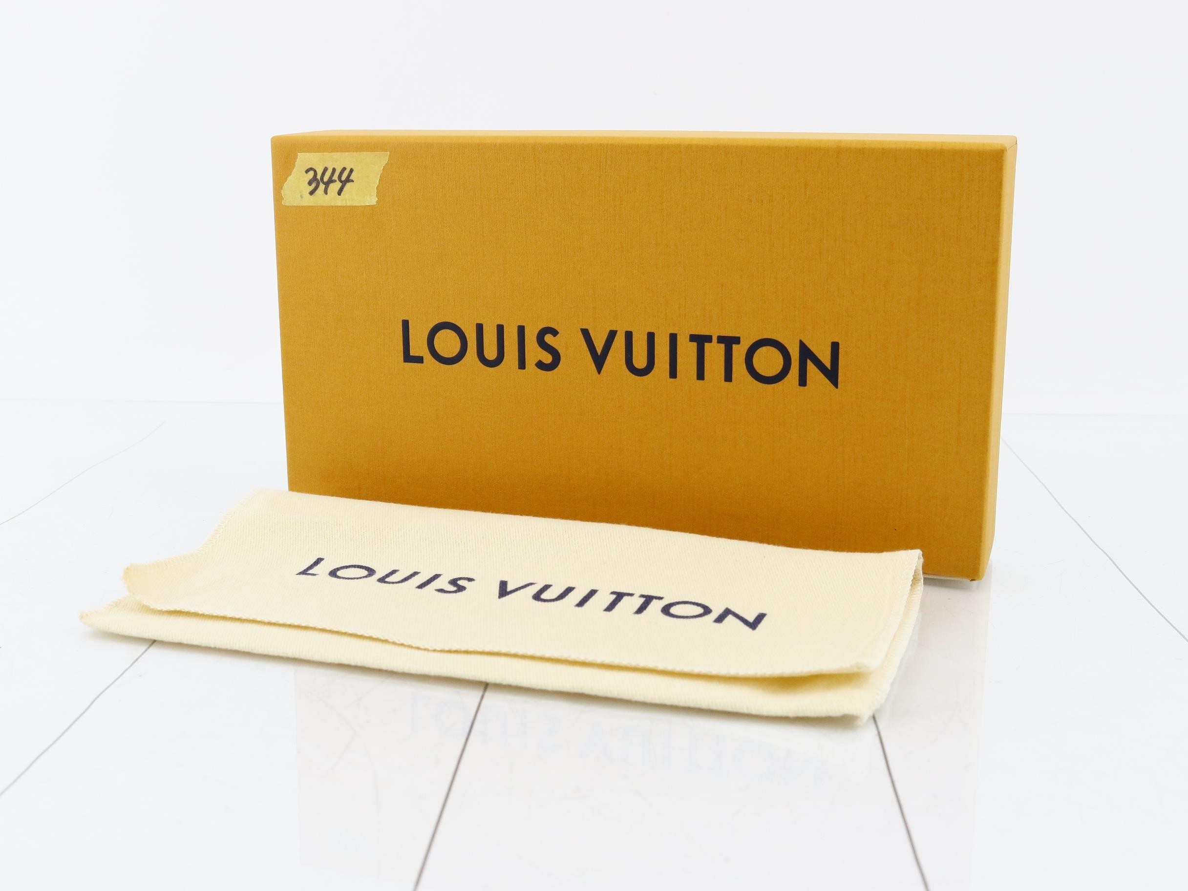 Monogram Taurillon Zippy Wallet Horizontal Round Zipper Long Wallet — view 5