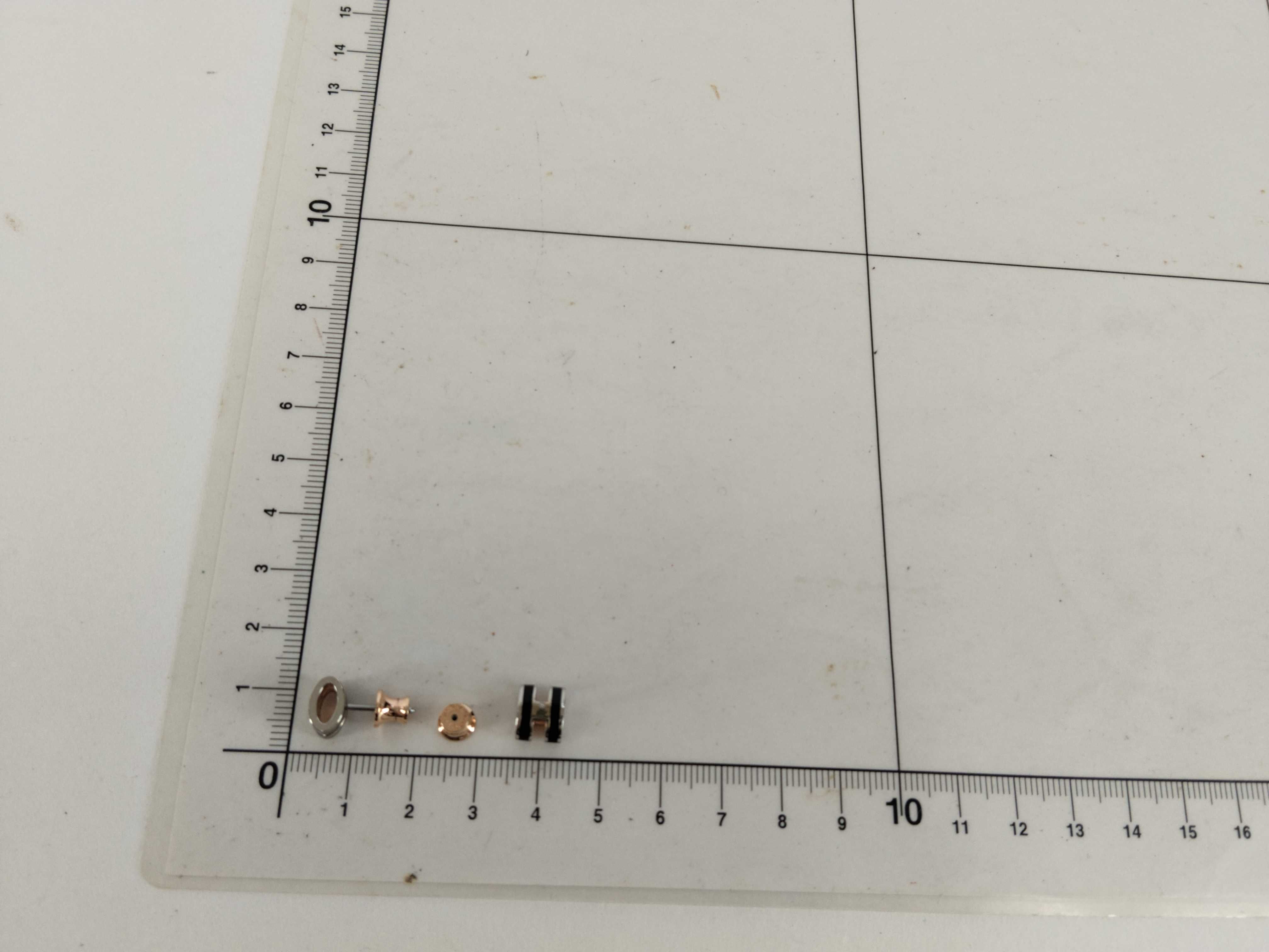 Mini Pop H Earrings — view 10