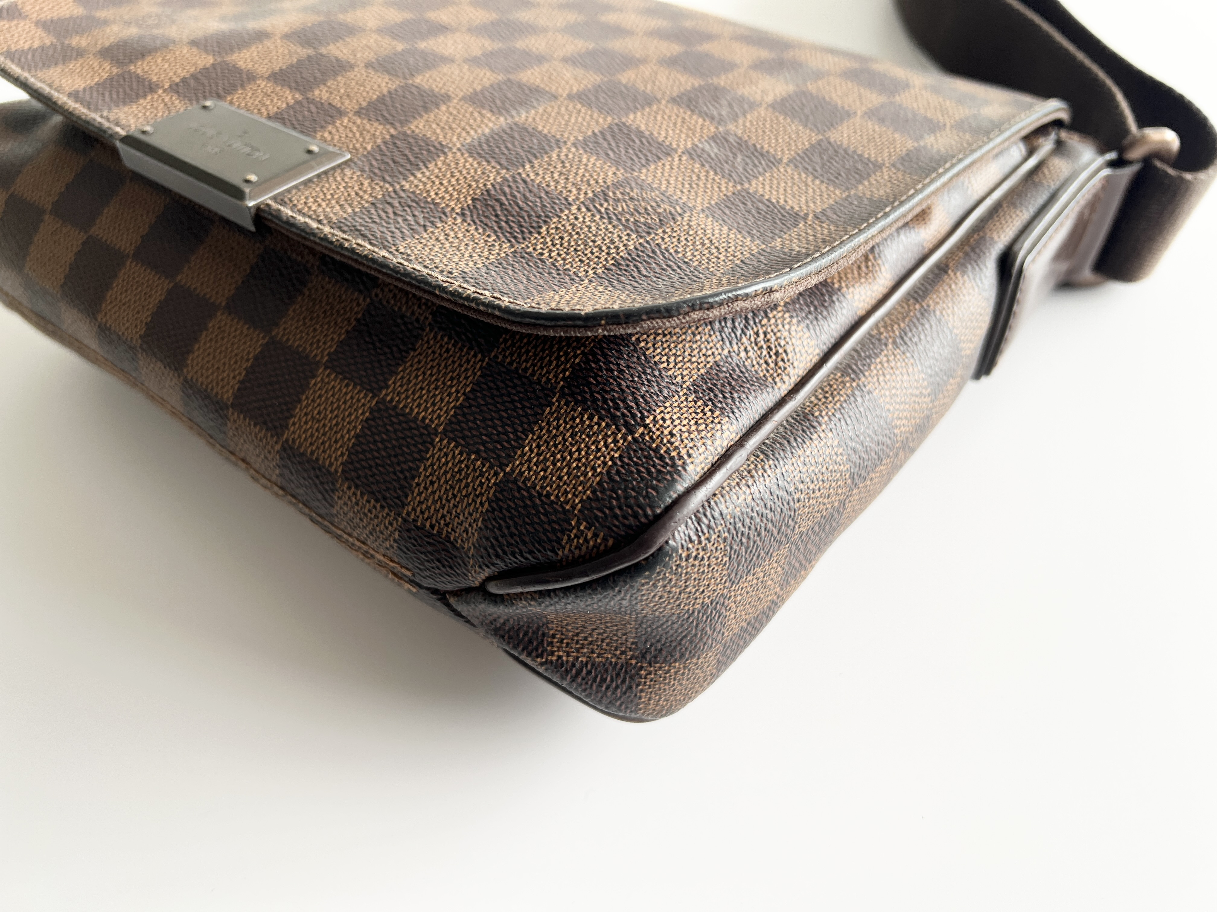 District PM Damier Ebene Leather One Shoulder Bag — view 11