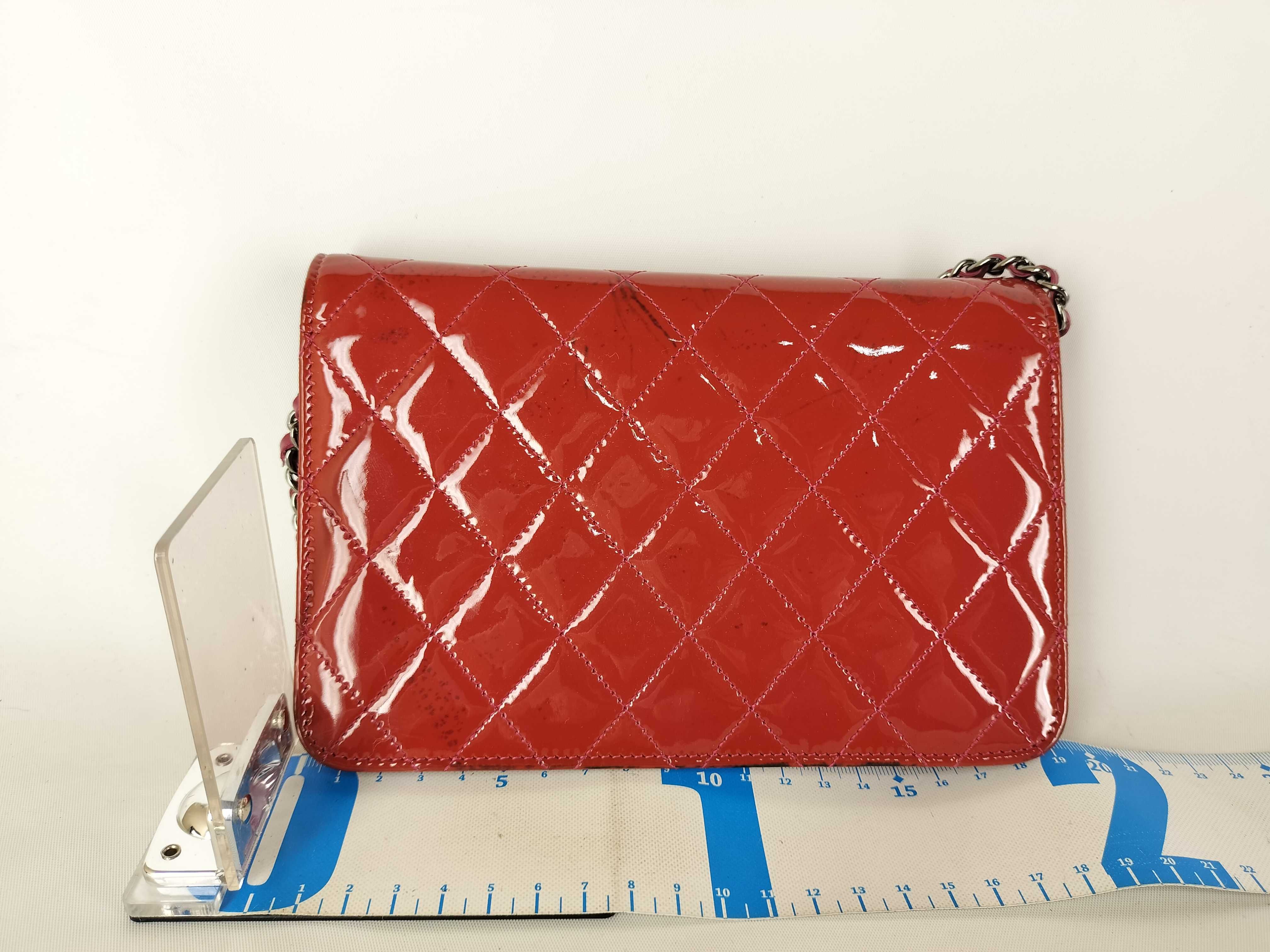 Enamel Patent Chain Wallet — view 2