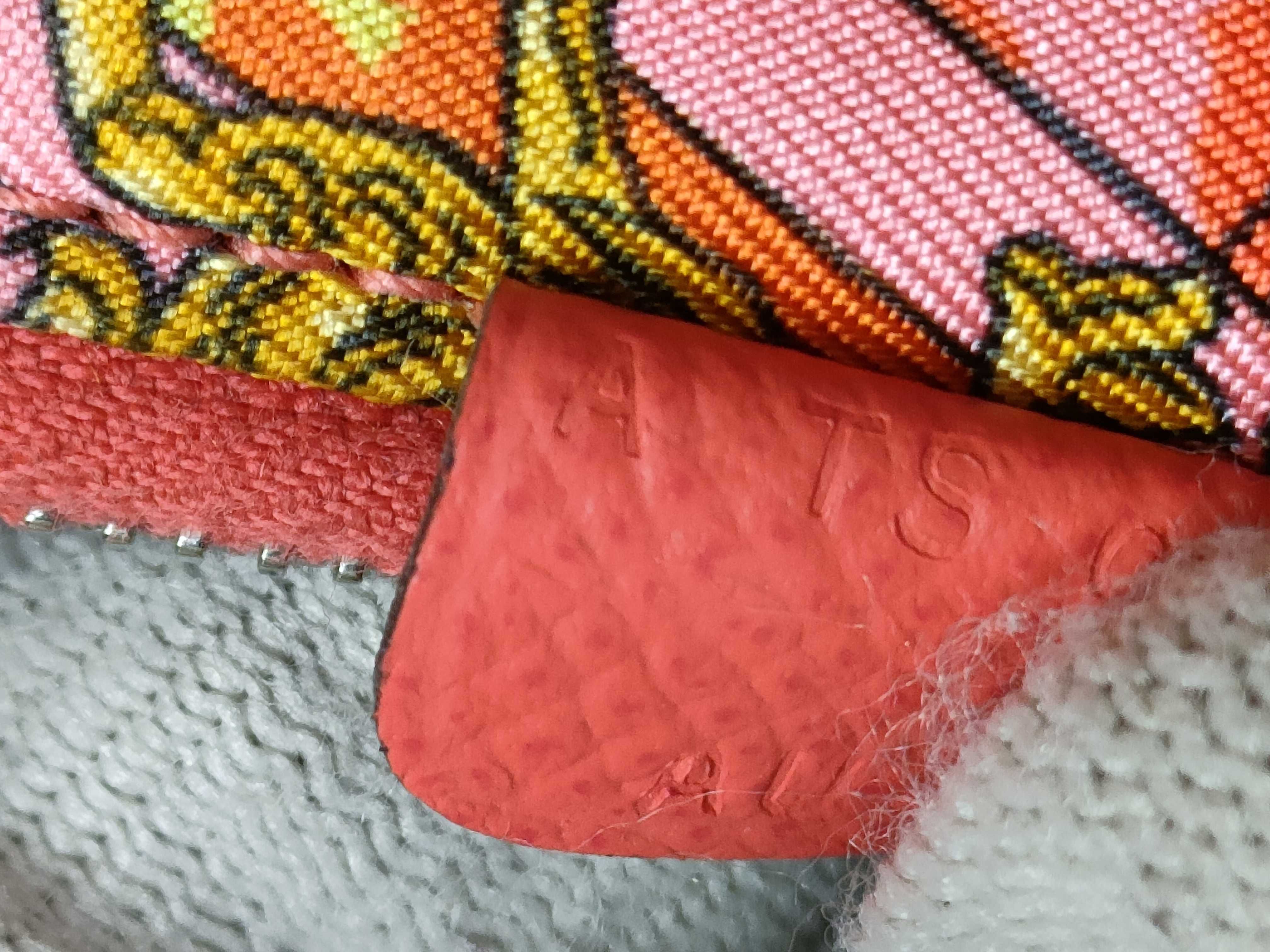 Azap Long Silk In Wallet, Veau Epsom Leather, Round Zip Wallet, Red, Silver Hardware, A: 2017 Model — view 14