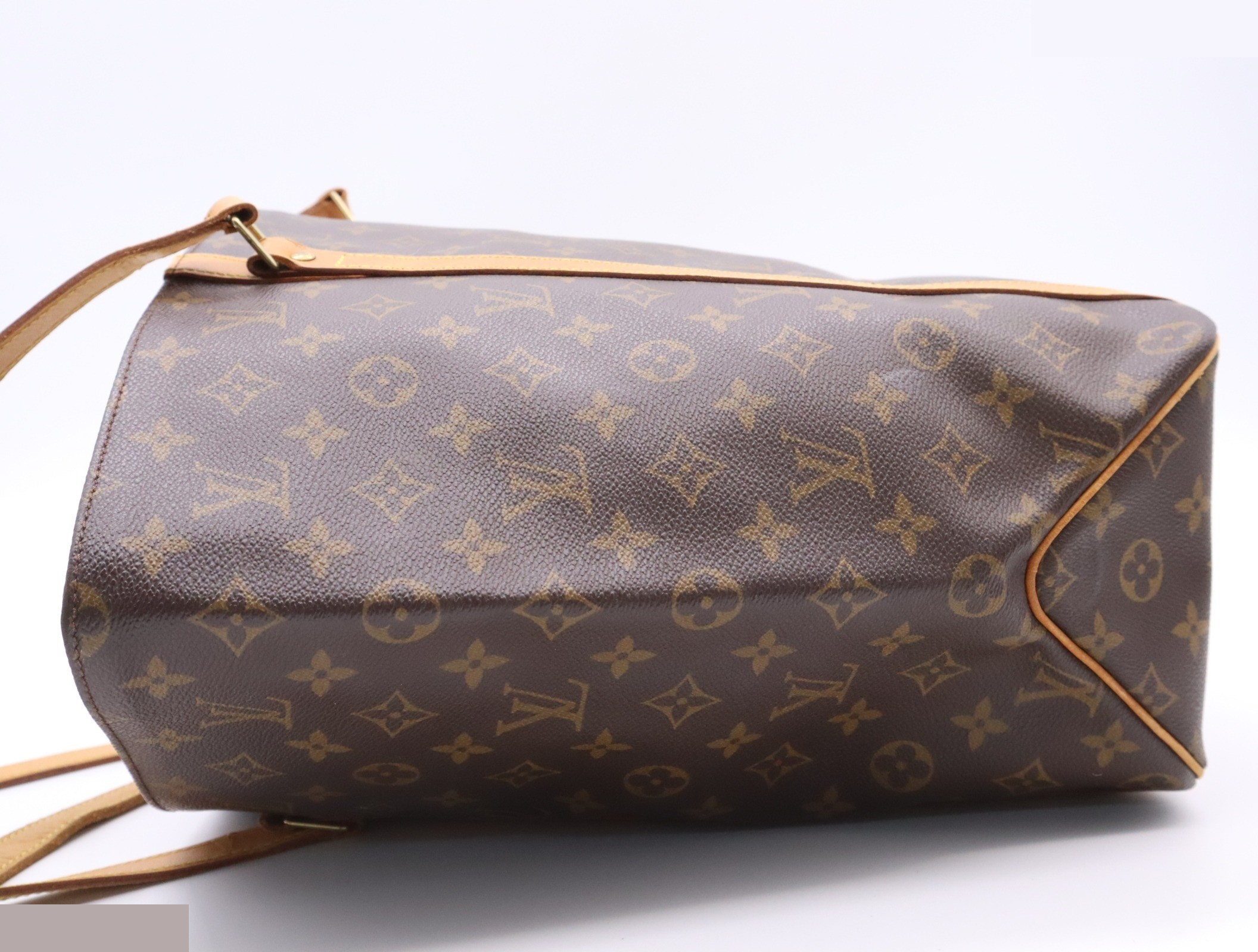 Sack Shopping — view 3