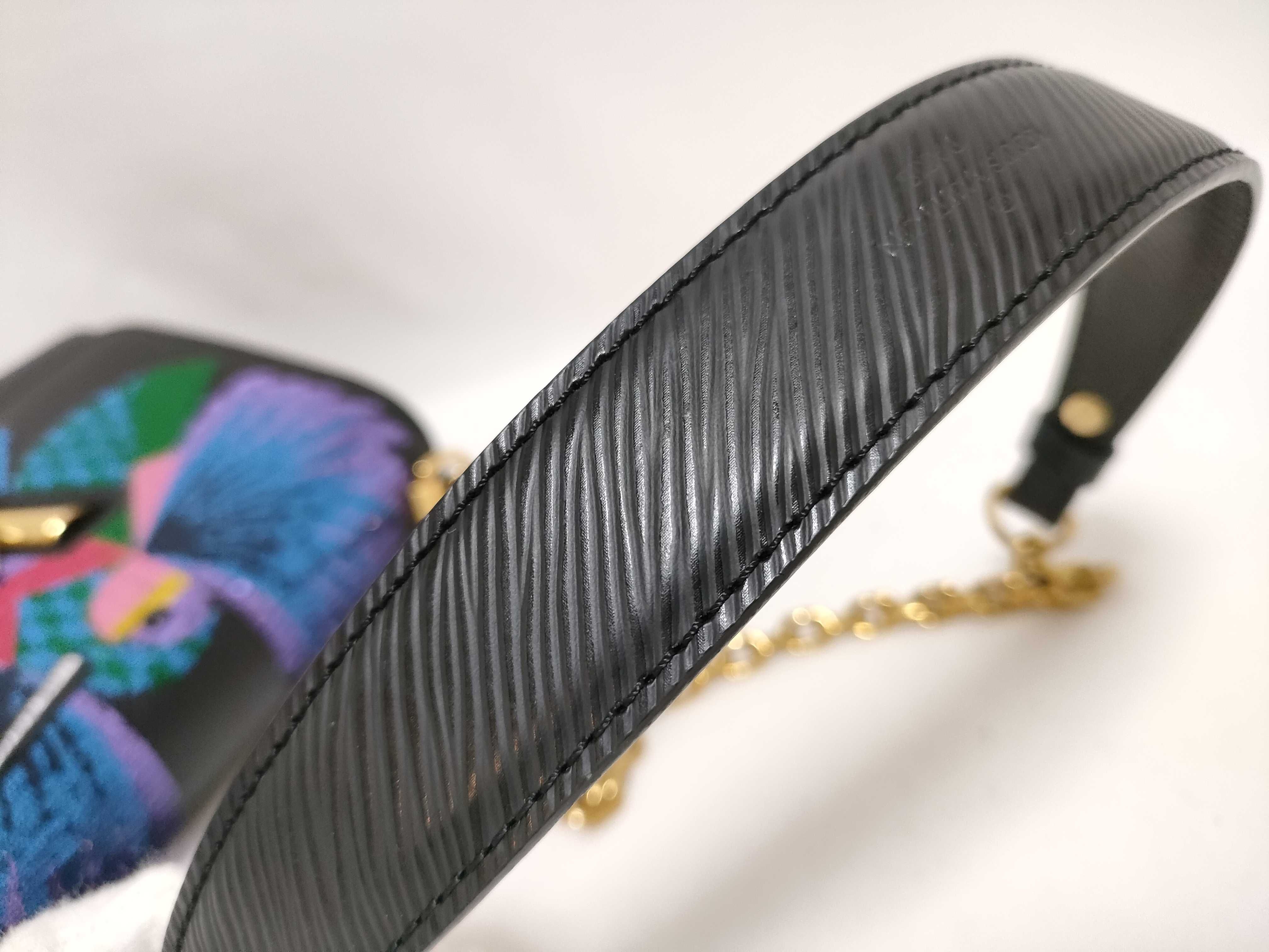 Twist Shoulder Bag — view 4