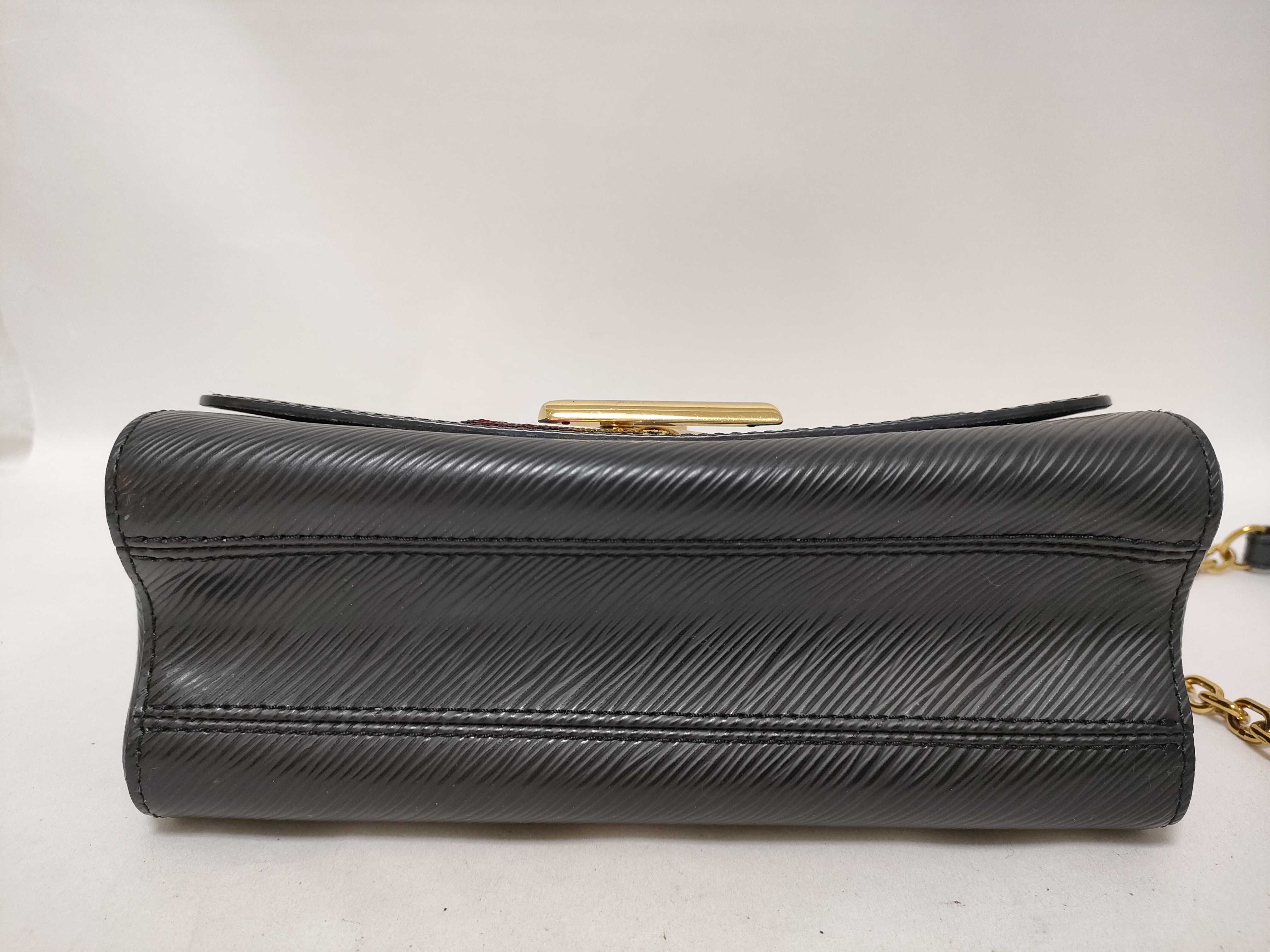 Twist Shoulder Bag — view 7