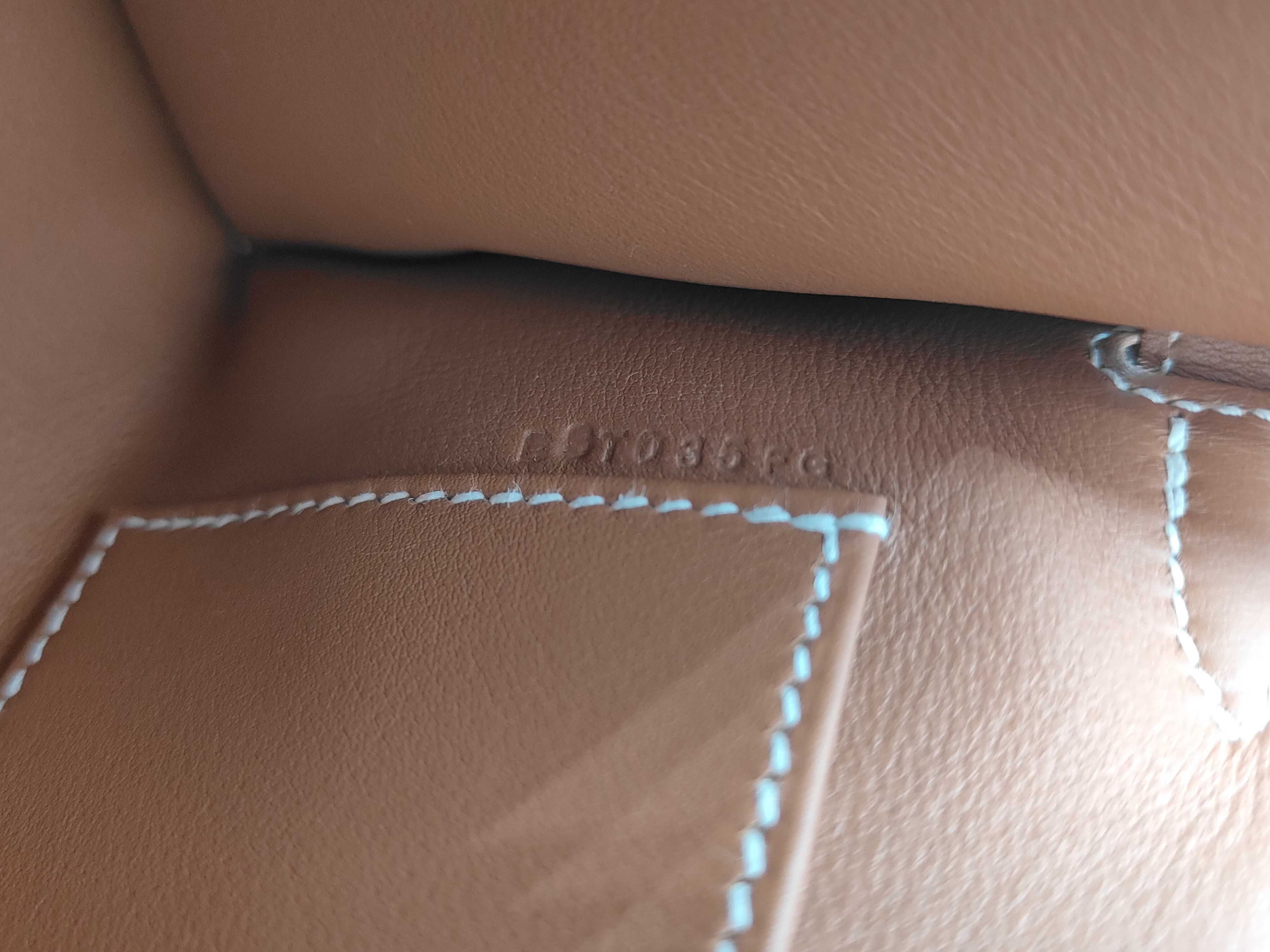 Pochette Kelly Swift Leather, D stamp, 2019, Gold, with dust bag. — view 13