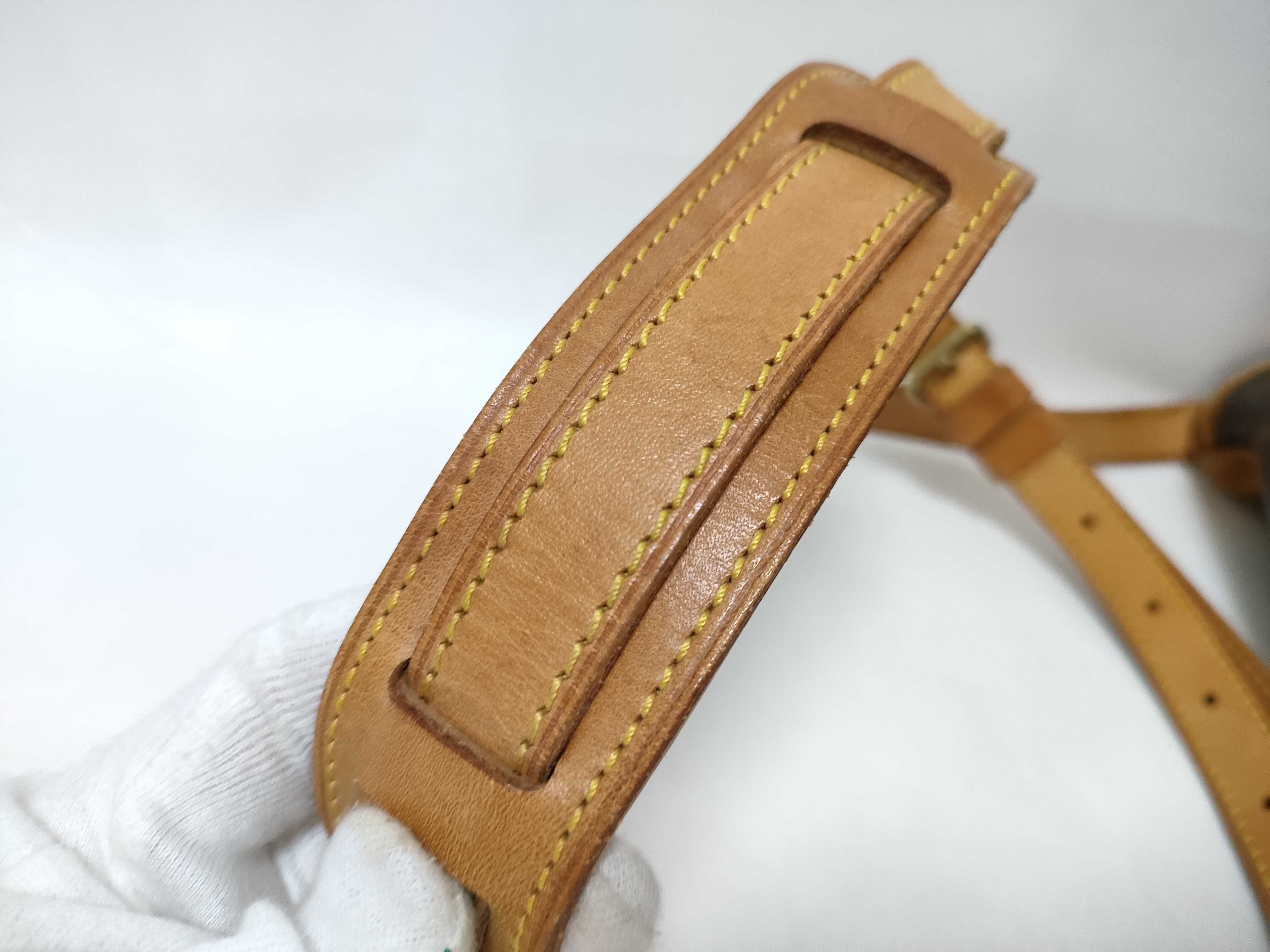 Monogram Saumur 30 M42256 AR0952 Brown Shoulder Bag — view 4