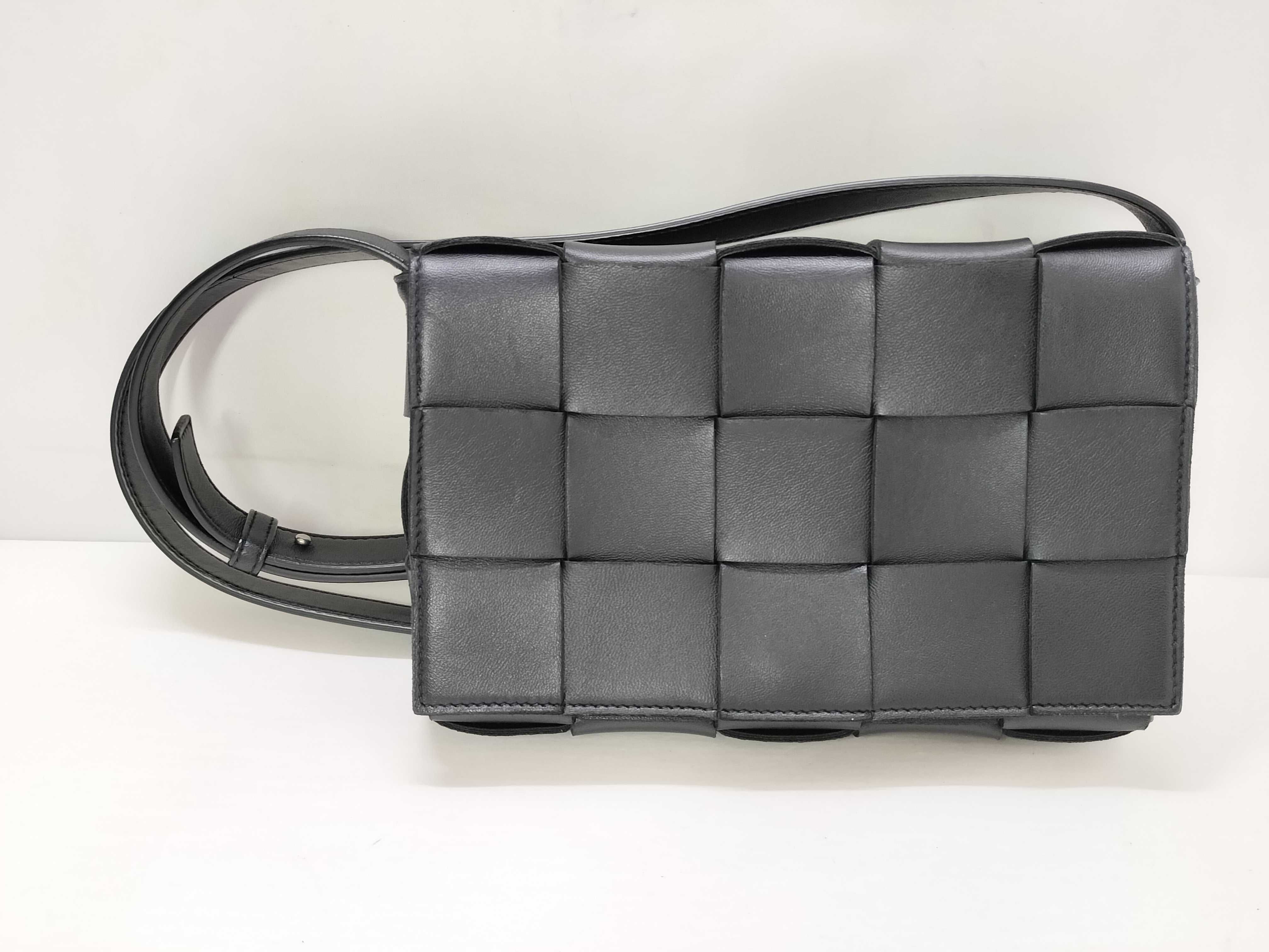 Maxi Cassette Leather Shoulder Bag, Black